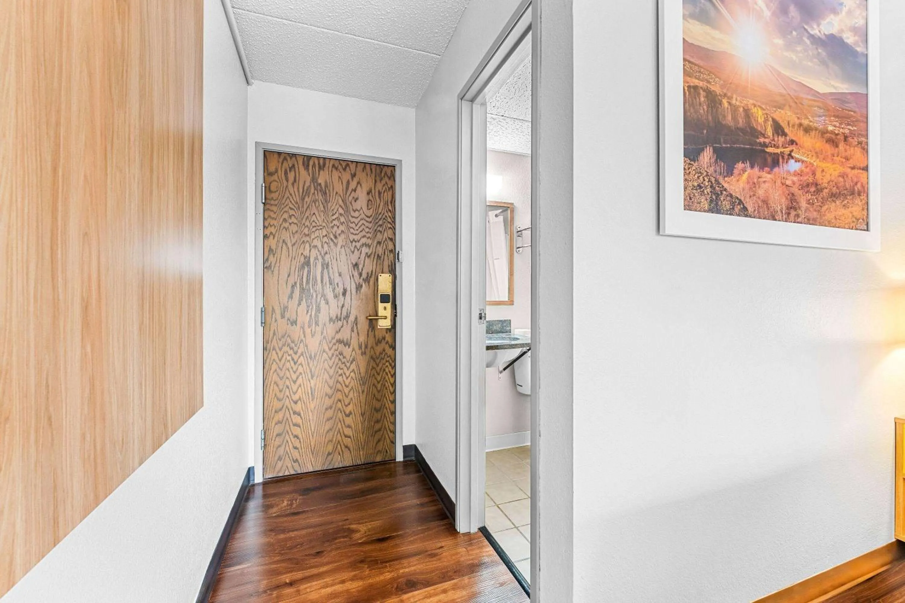 Bed in Days Inn by Wyndham Sioux Falls