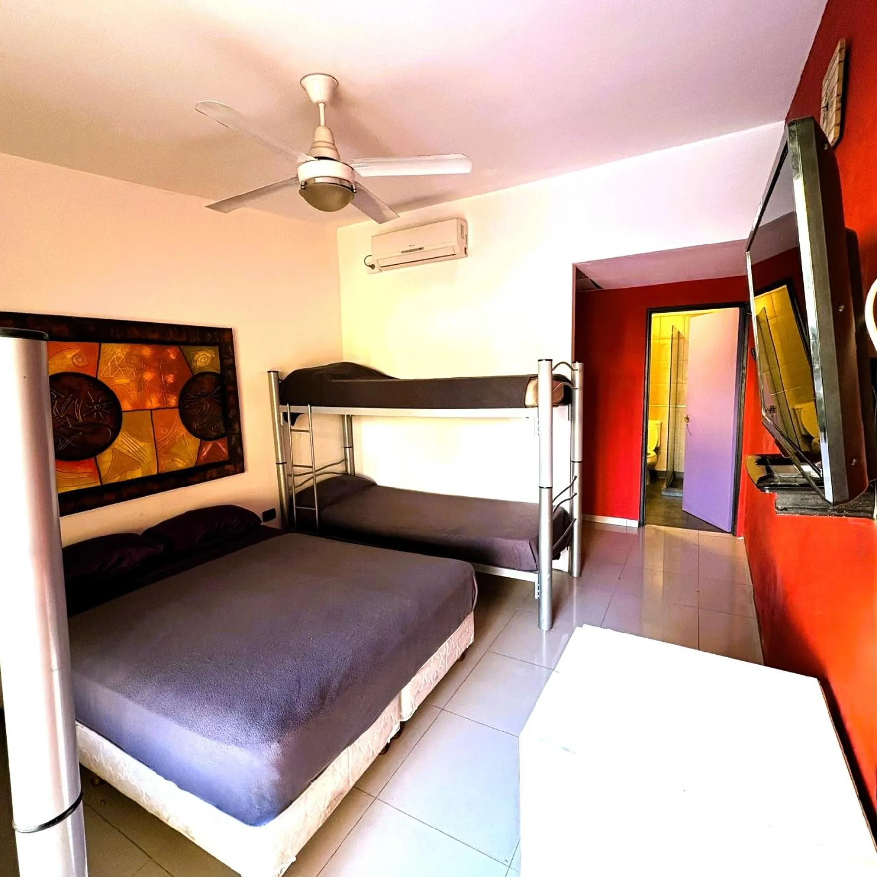 Decorative detail, Bed in Link Cordoba Hostel