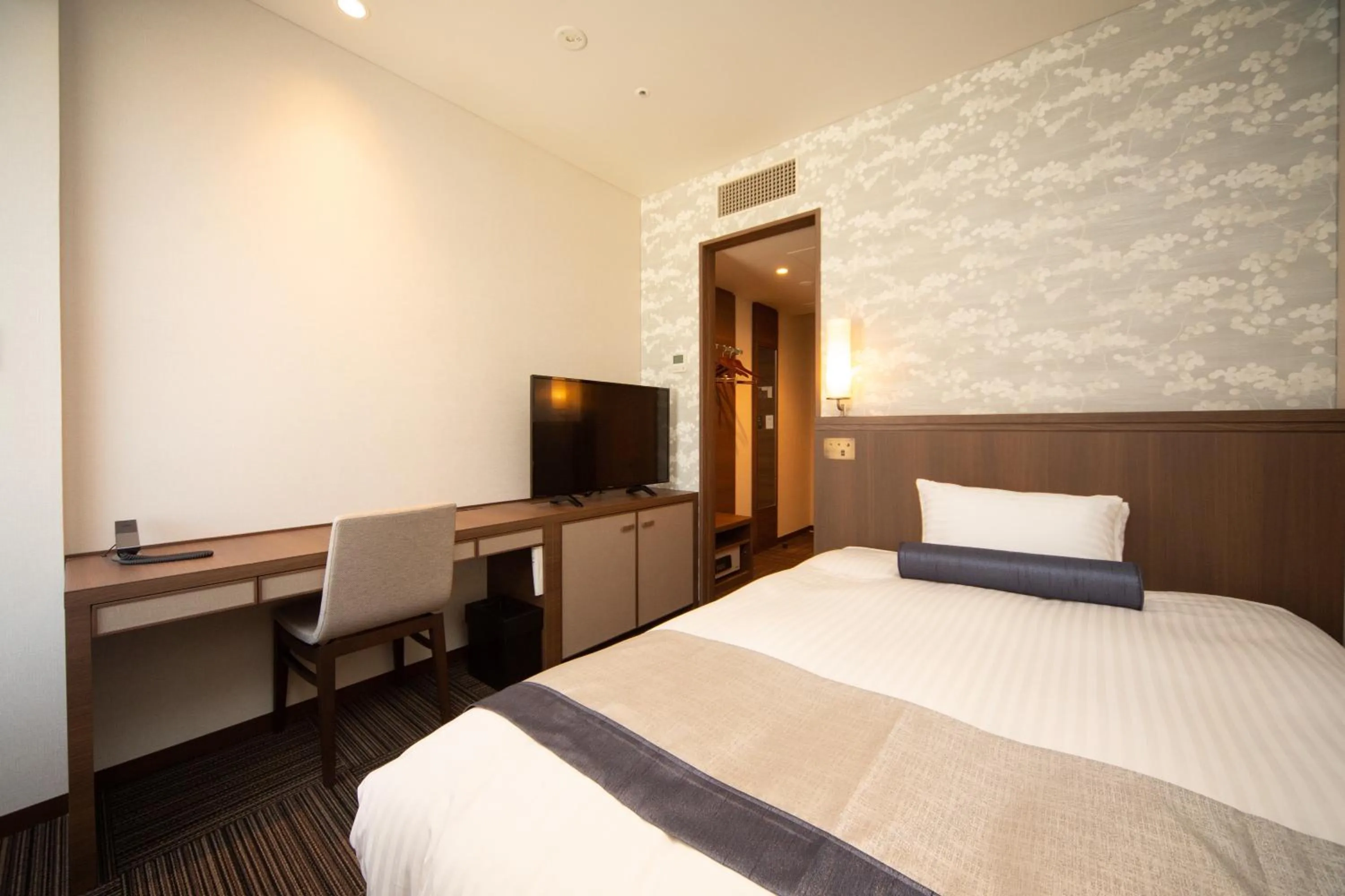 Photo of the whole room, Bed in Hotel Ichibata