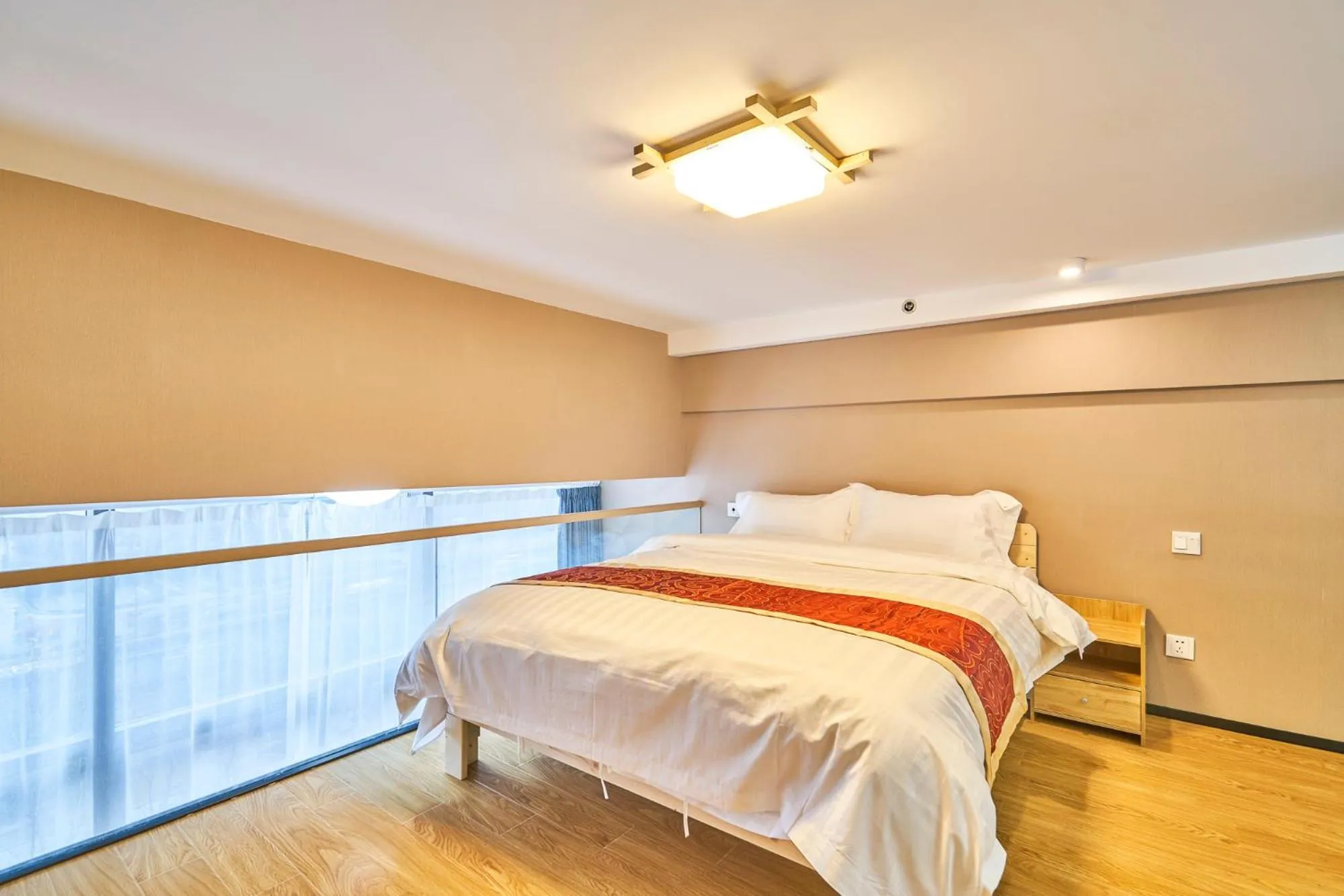 Bed in Plesant Daily Rental Apartment