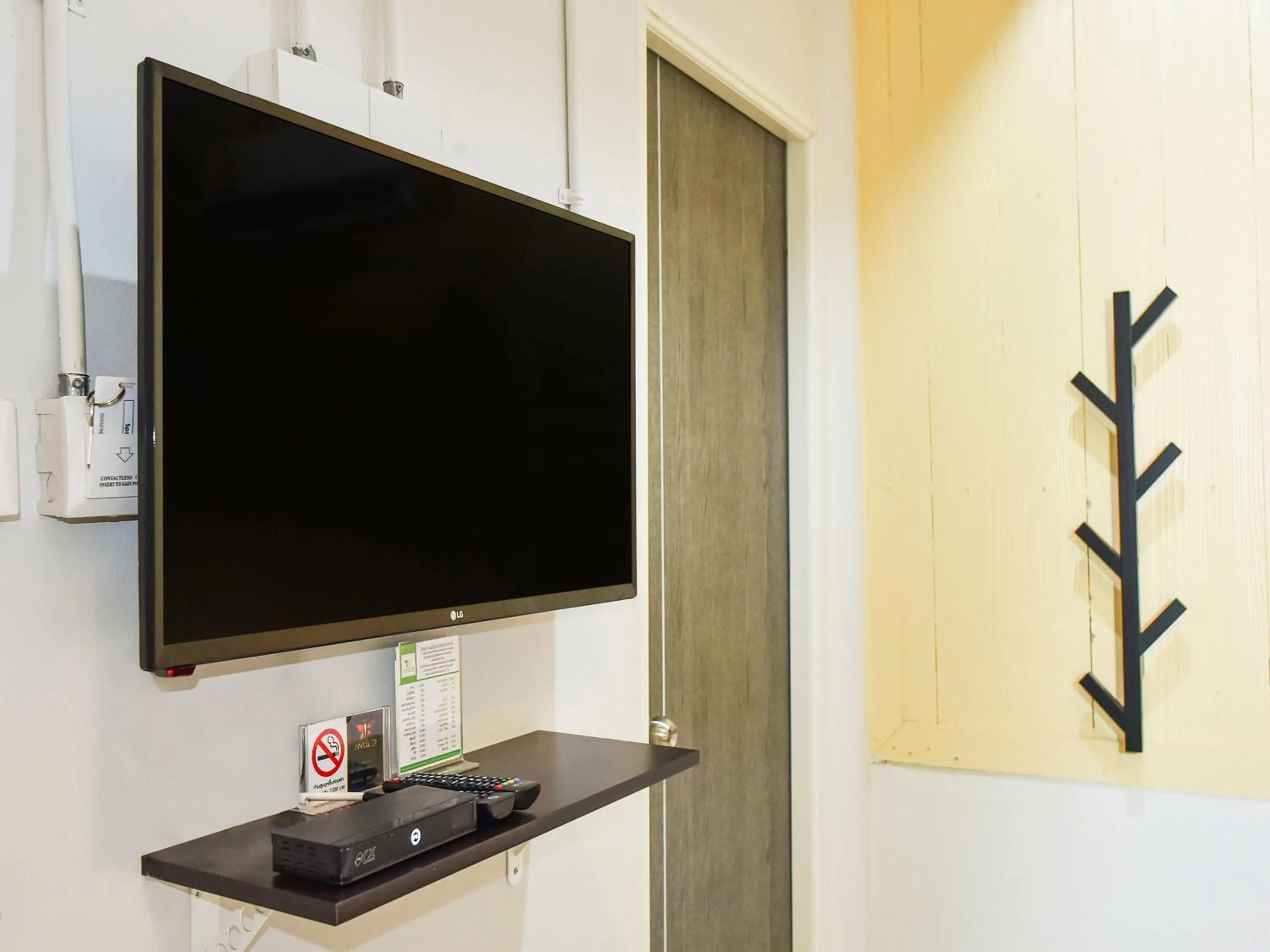 TV and multimedia in Nana River Kaeng Krachan