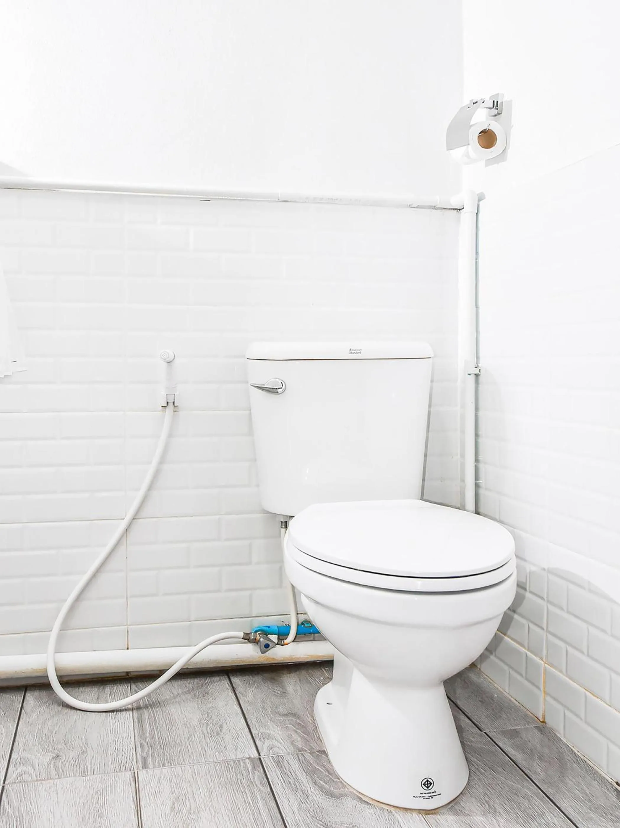 Bathroom in Nana River Kaeng Krachan