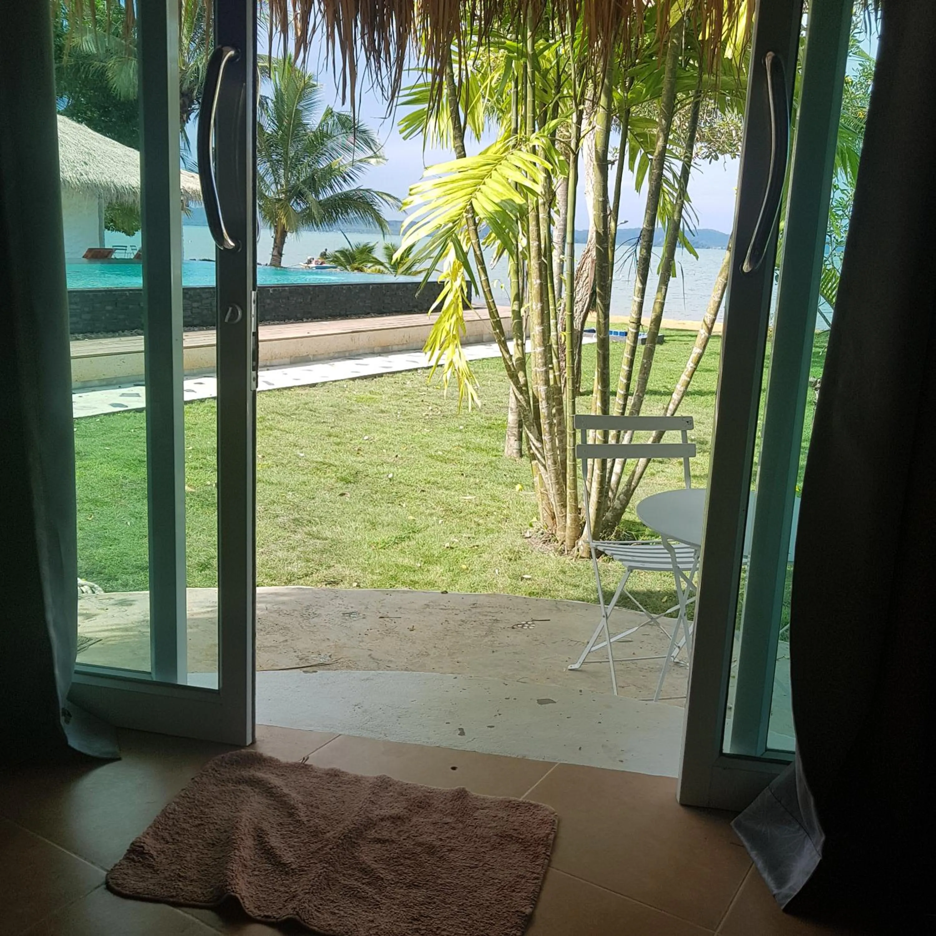 Garden view in Sunrise Beach Resort