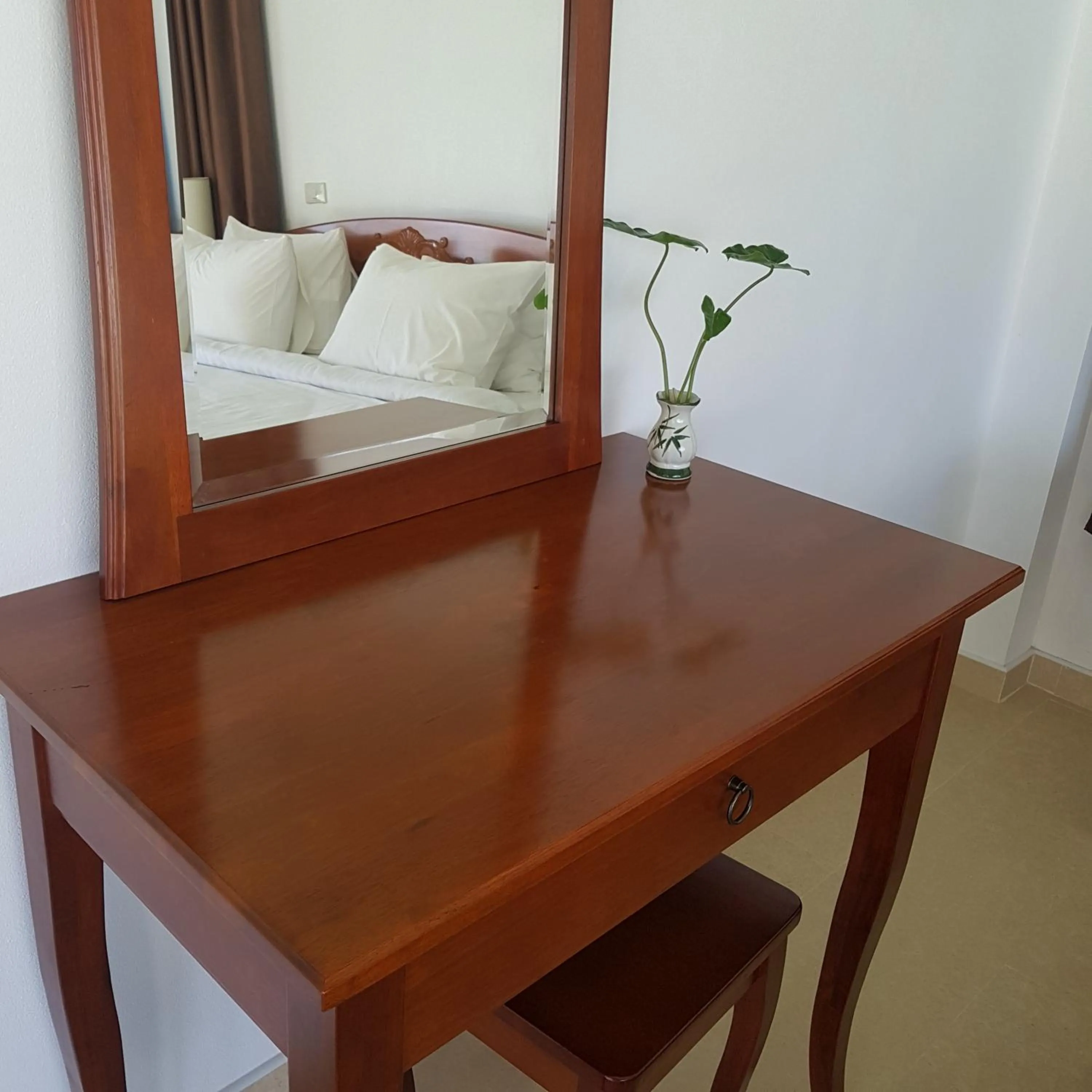 Bedroom, Bed in Sunrise Beach Resort