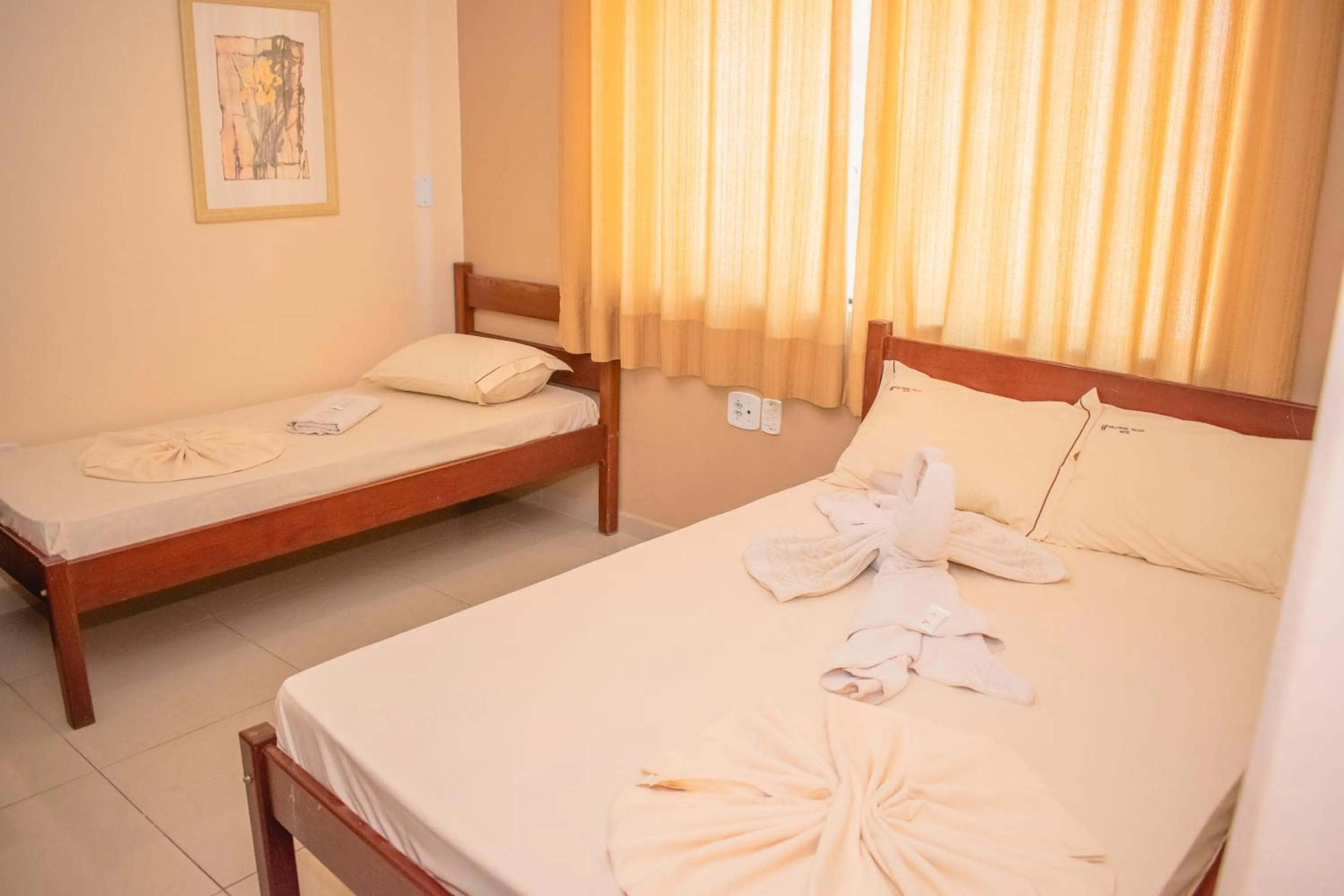 Bed in Hollywood Palace Hotel