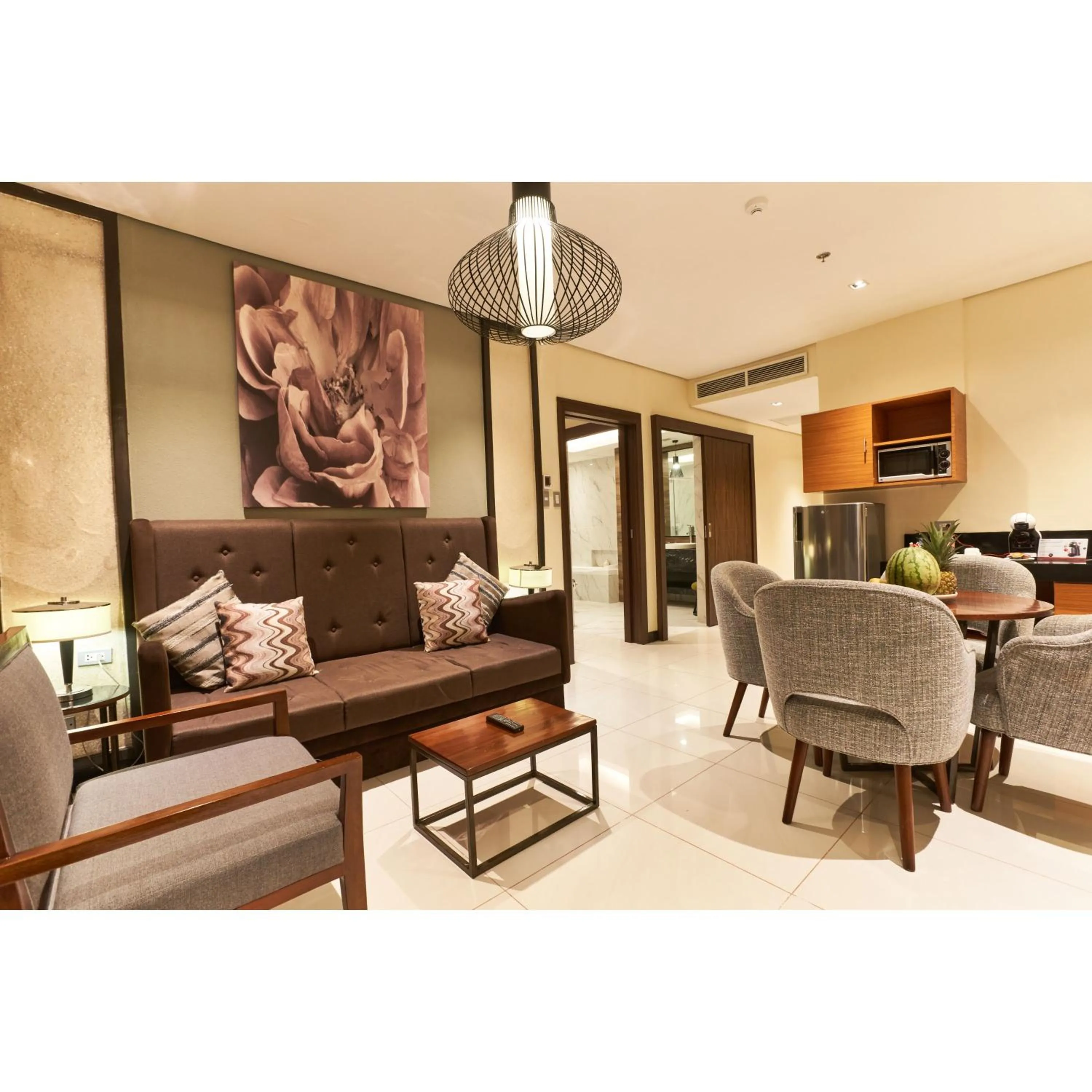 Living room in Summit Hotel Tacloban