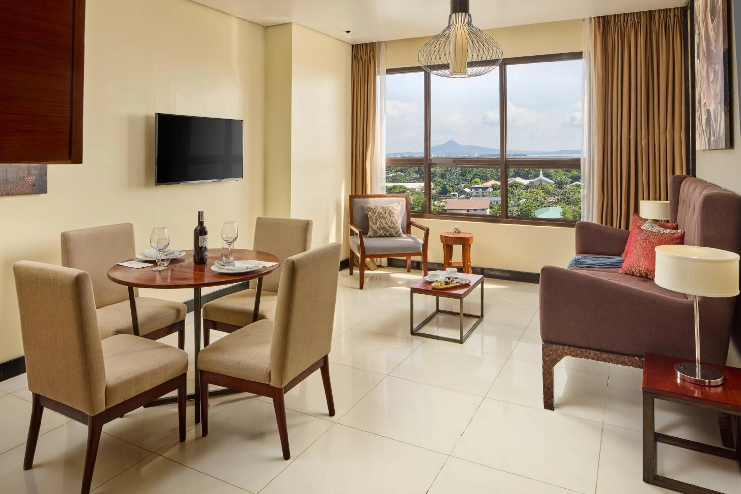 Living room in Summit Hotel Tacloban