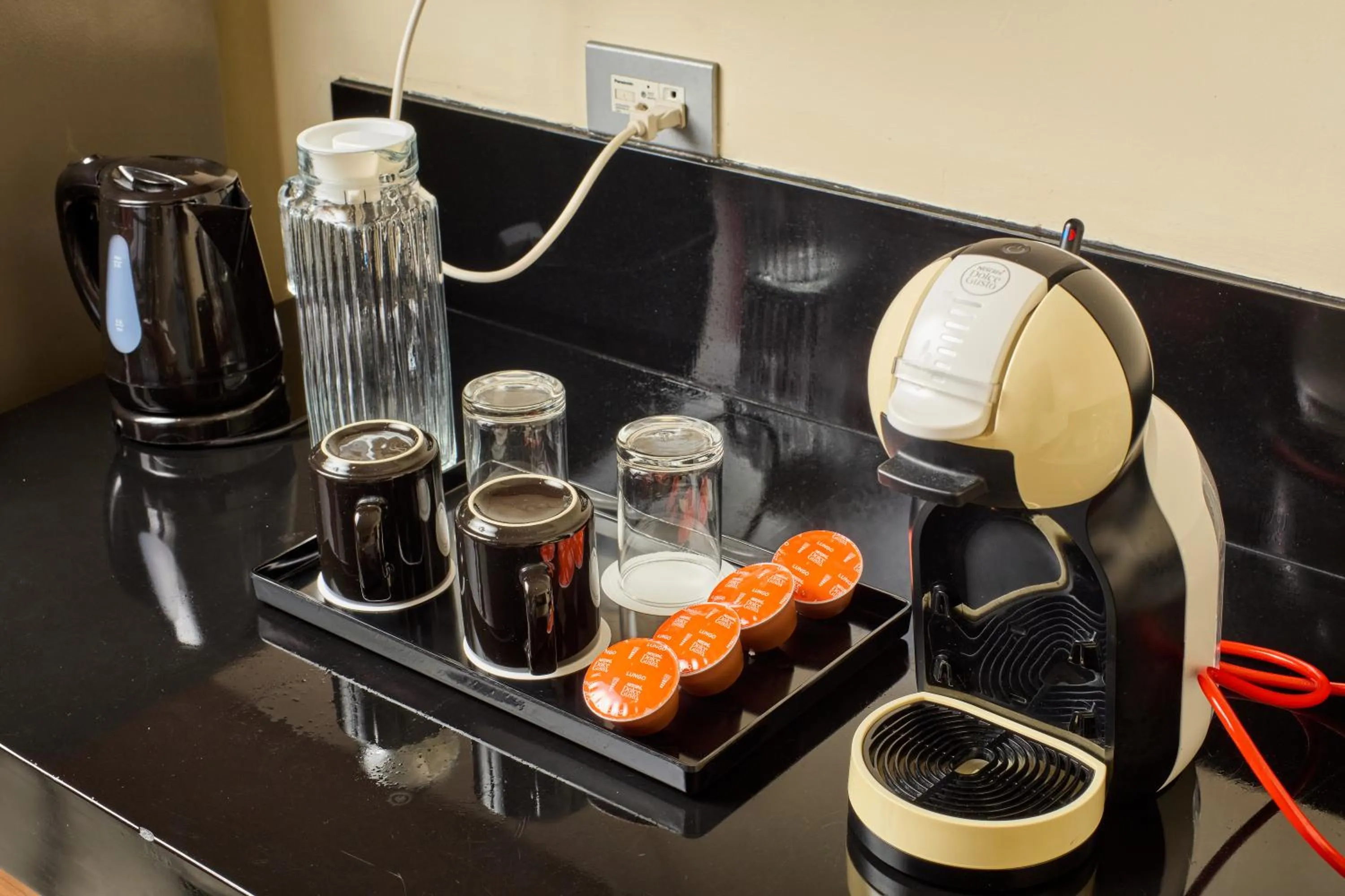 Coffee/tea facilities in Summit Hotel Tacloban