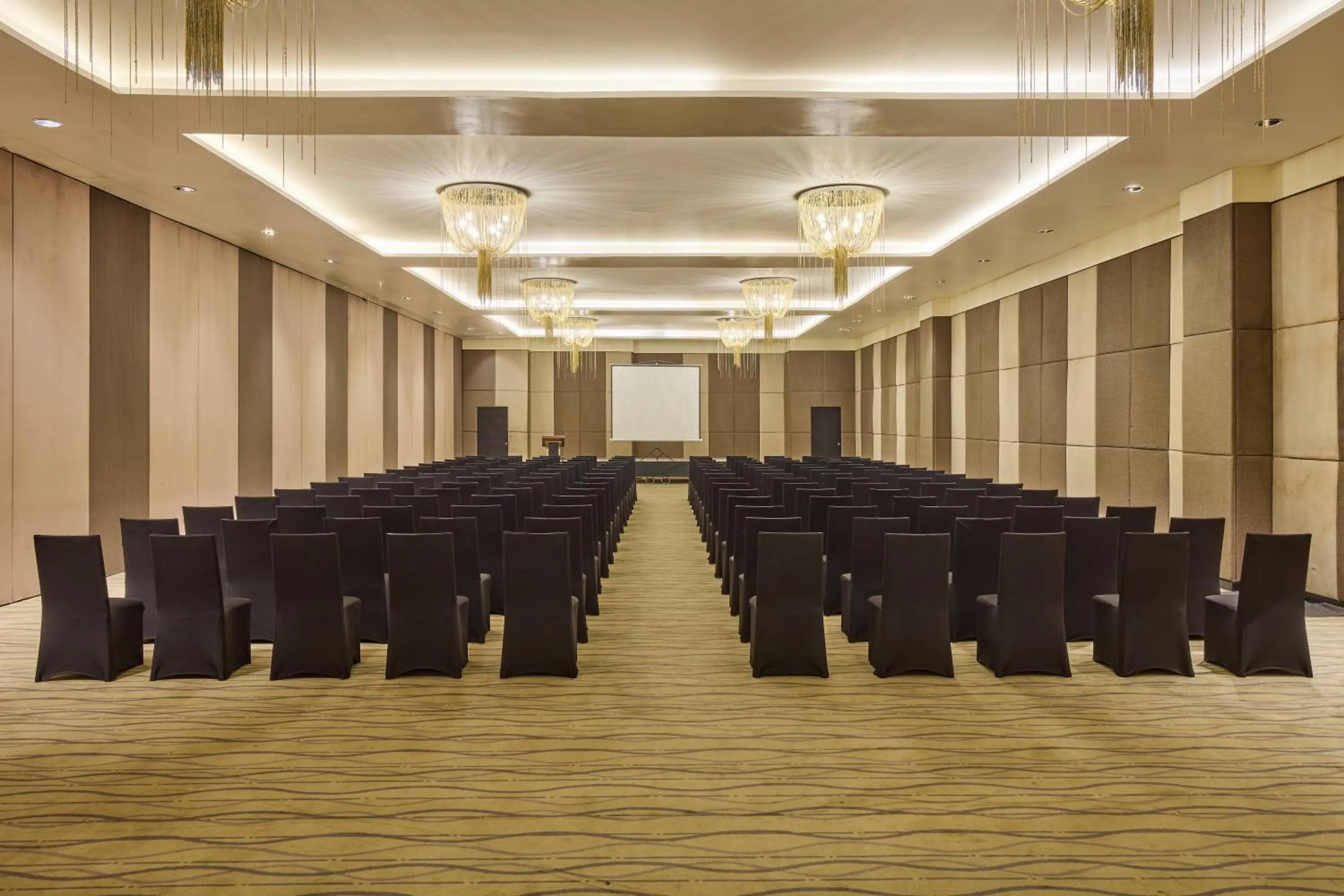 Meeting/conference room in Summit Hotel Tacloban