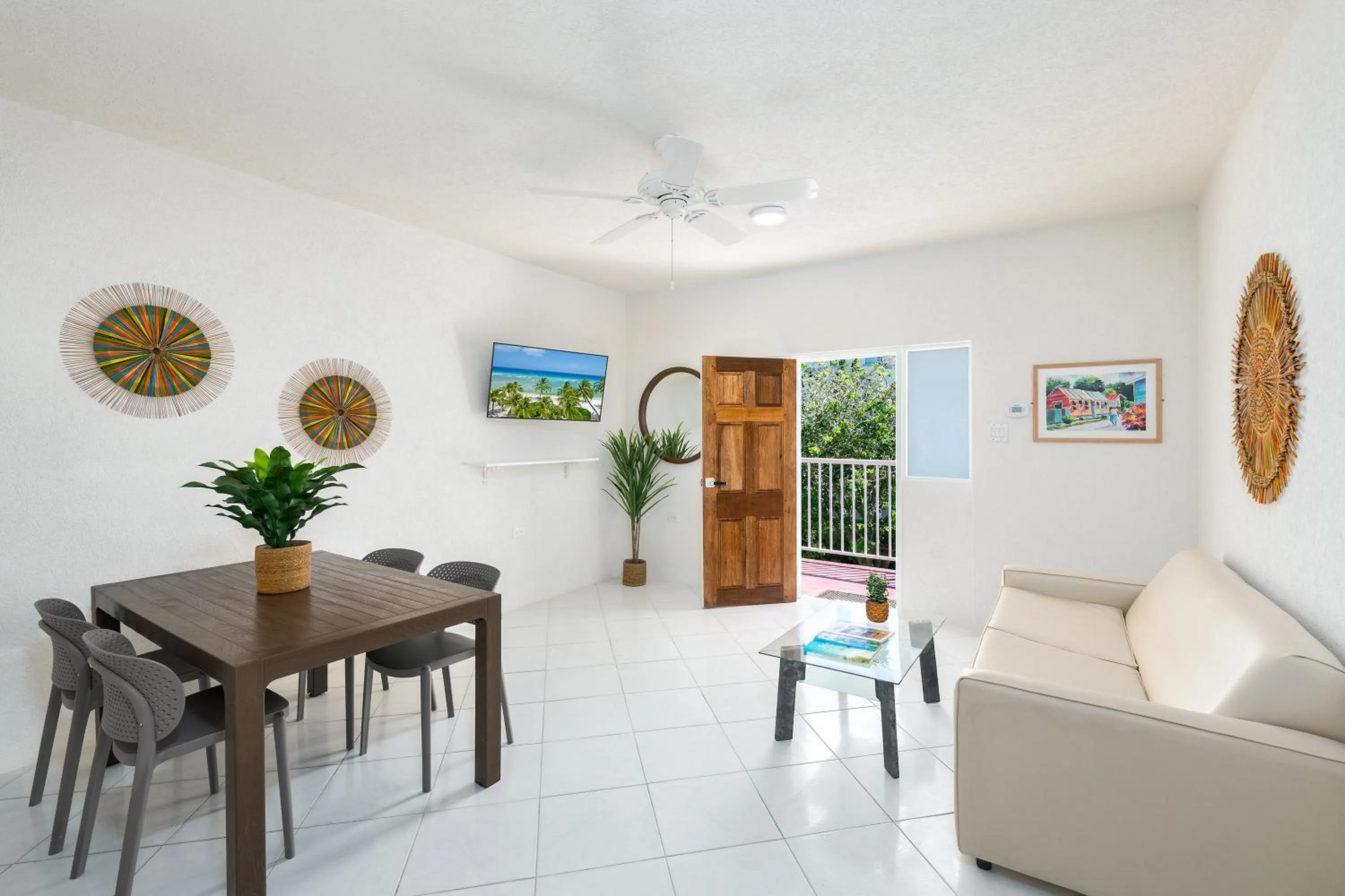 Coconut Court Beach Hotel