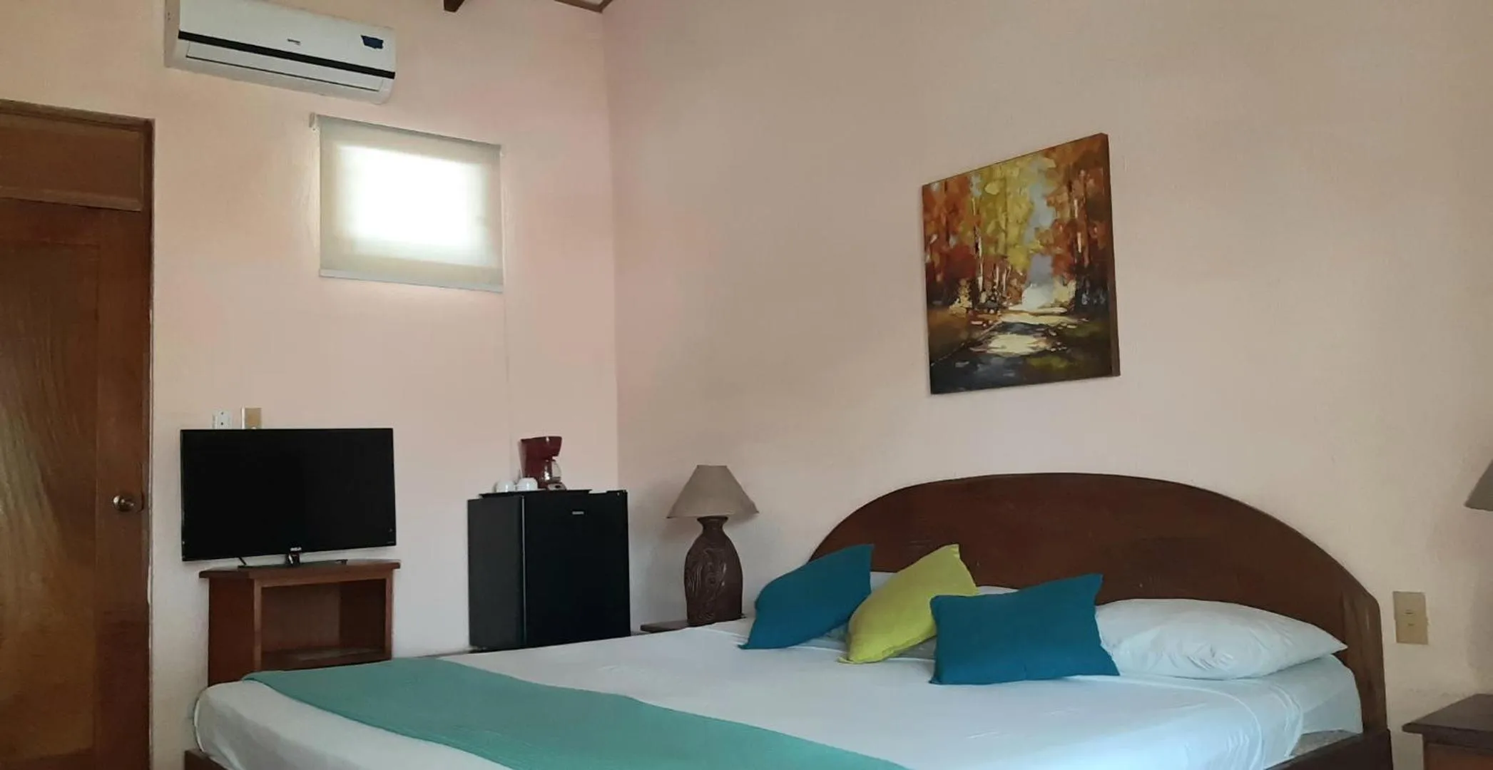 Bed in Samara Beach Hotel