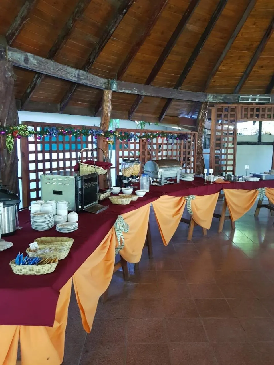 Restaurant/places to eat in Samara Beach Hotel