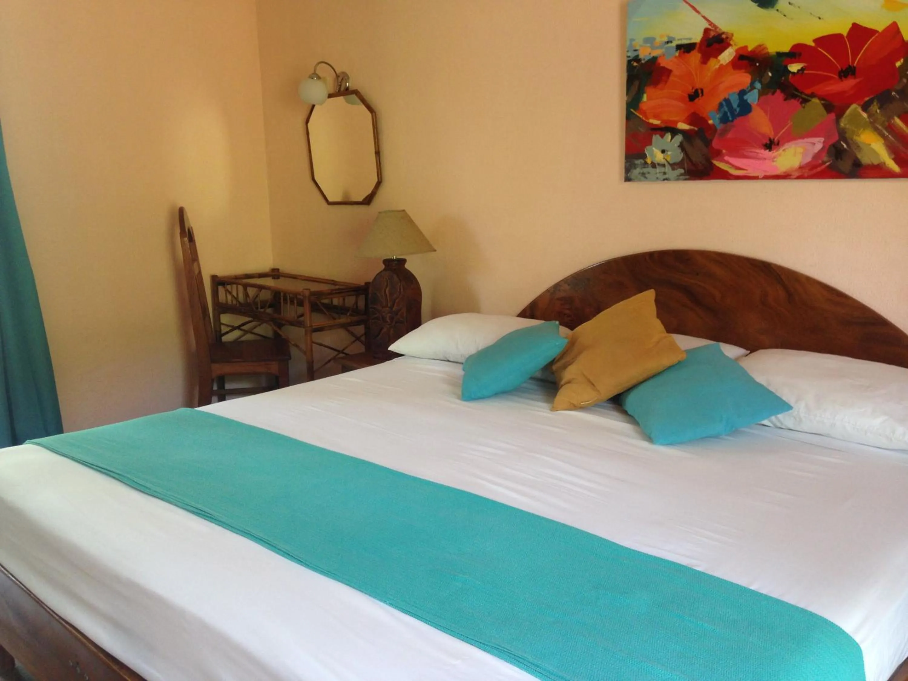 Bedroom, Bed in Samara Beach Hotel