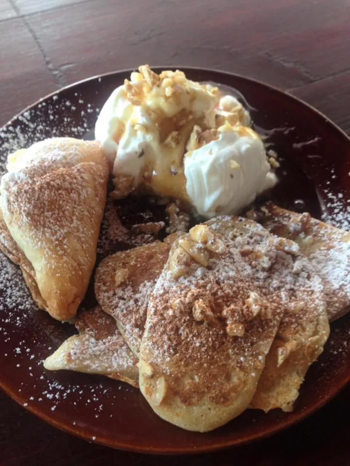 Breakfast in Platoni Elite Villas