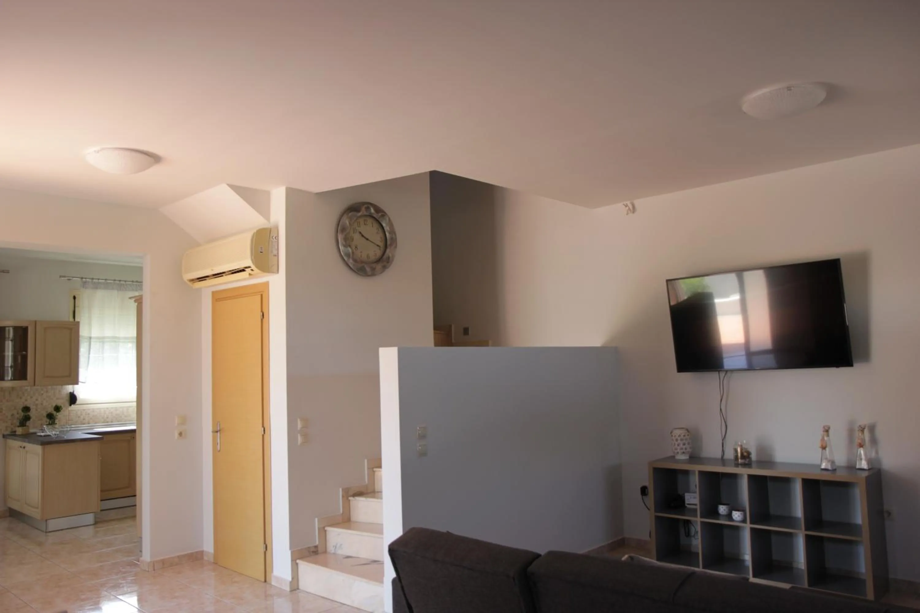 Kitchen or kitchenette in Platoni Elite Villas