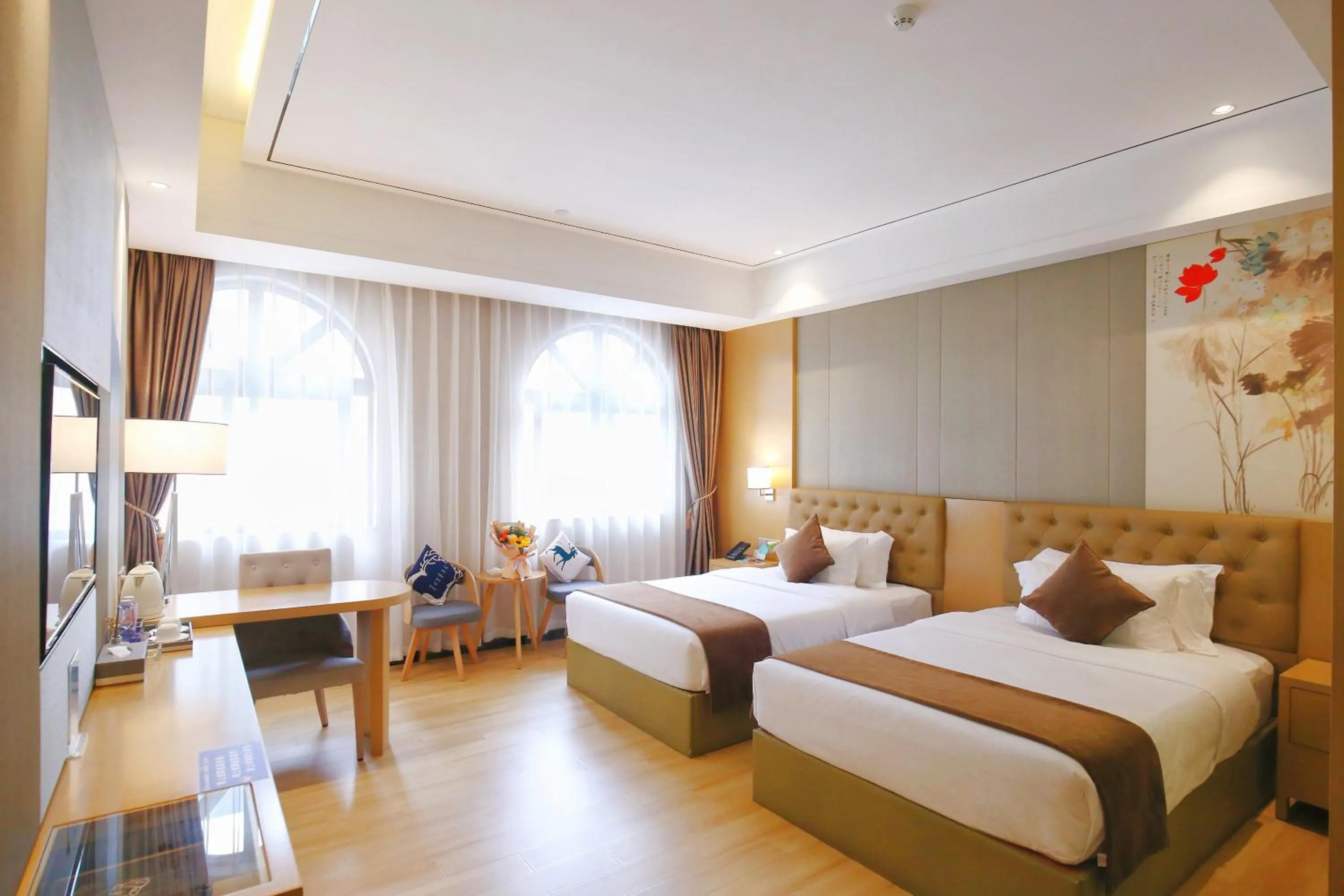 Taishan He Style Hotel