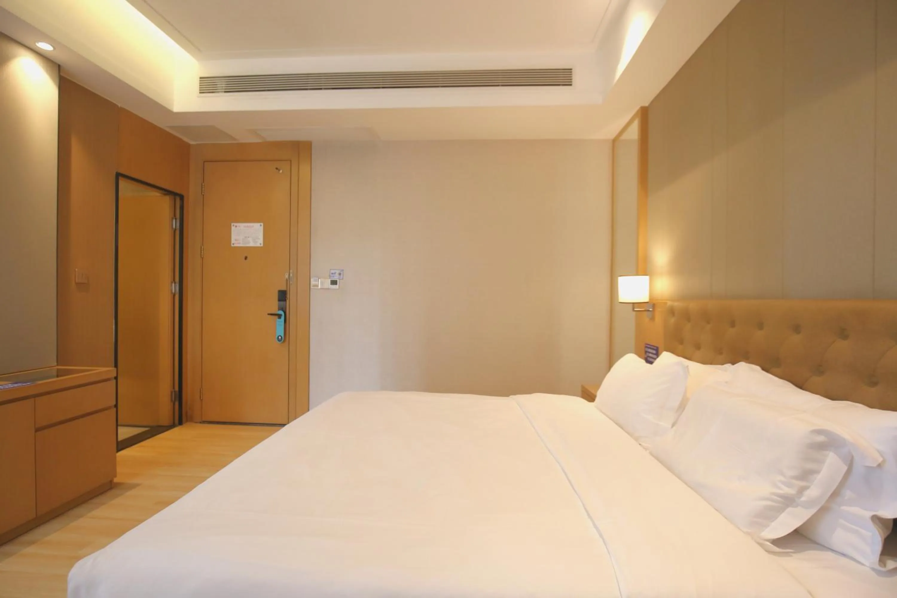 Taishan He Style Hotel