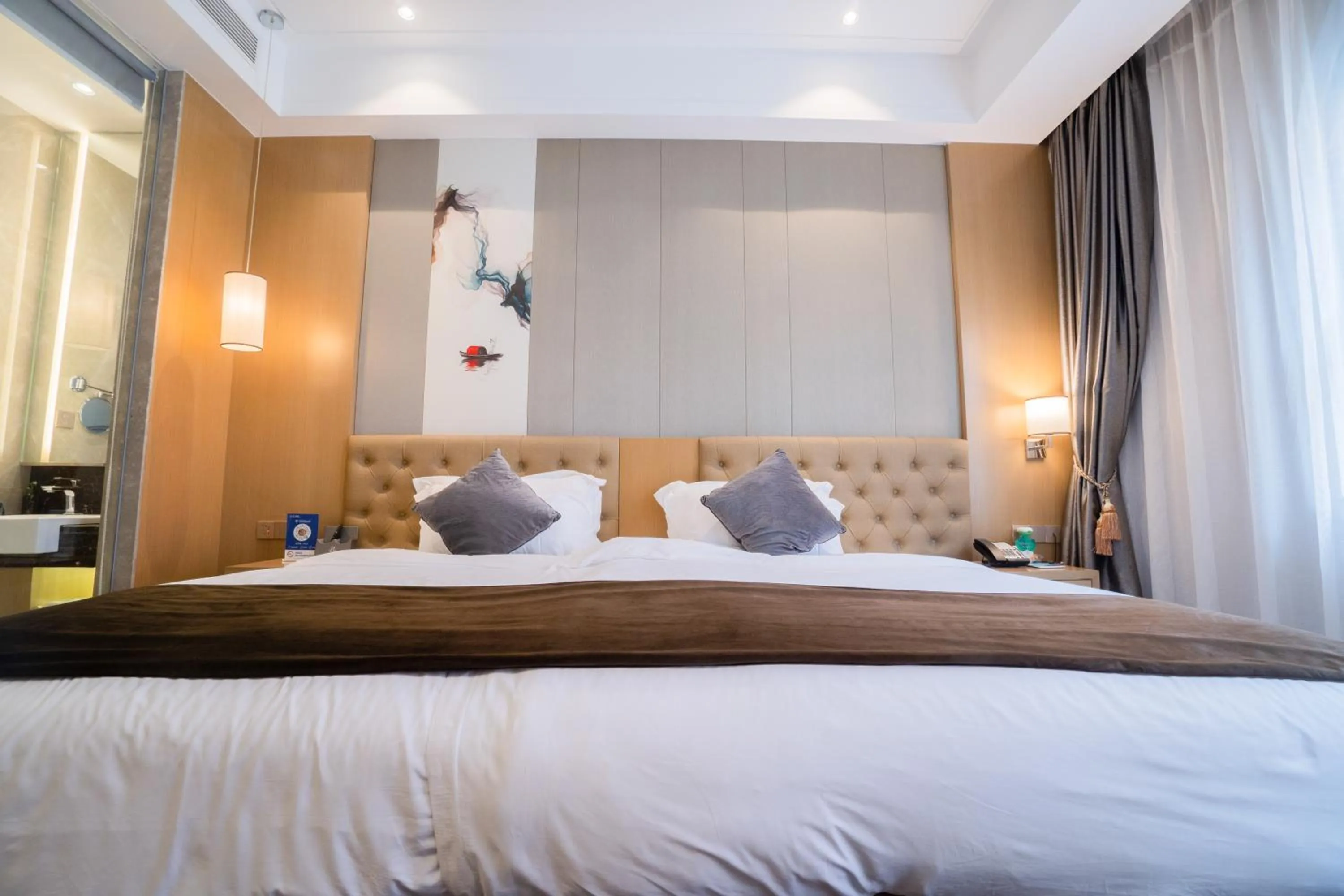 Taishan He Style Hotel