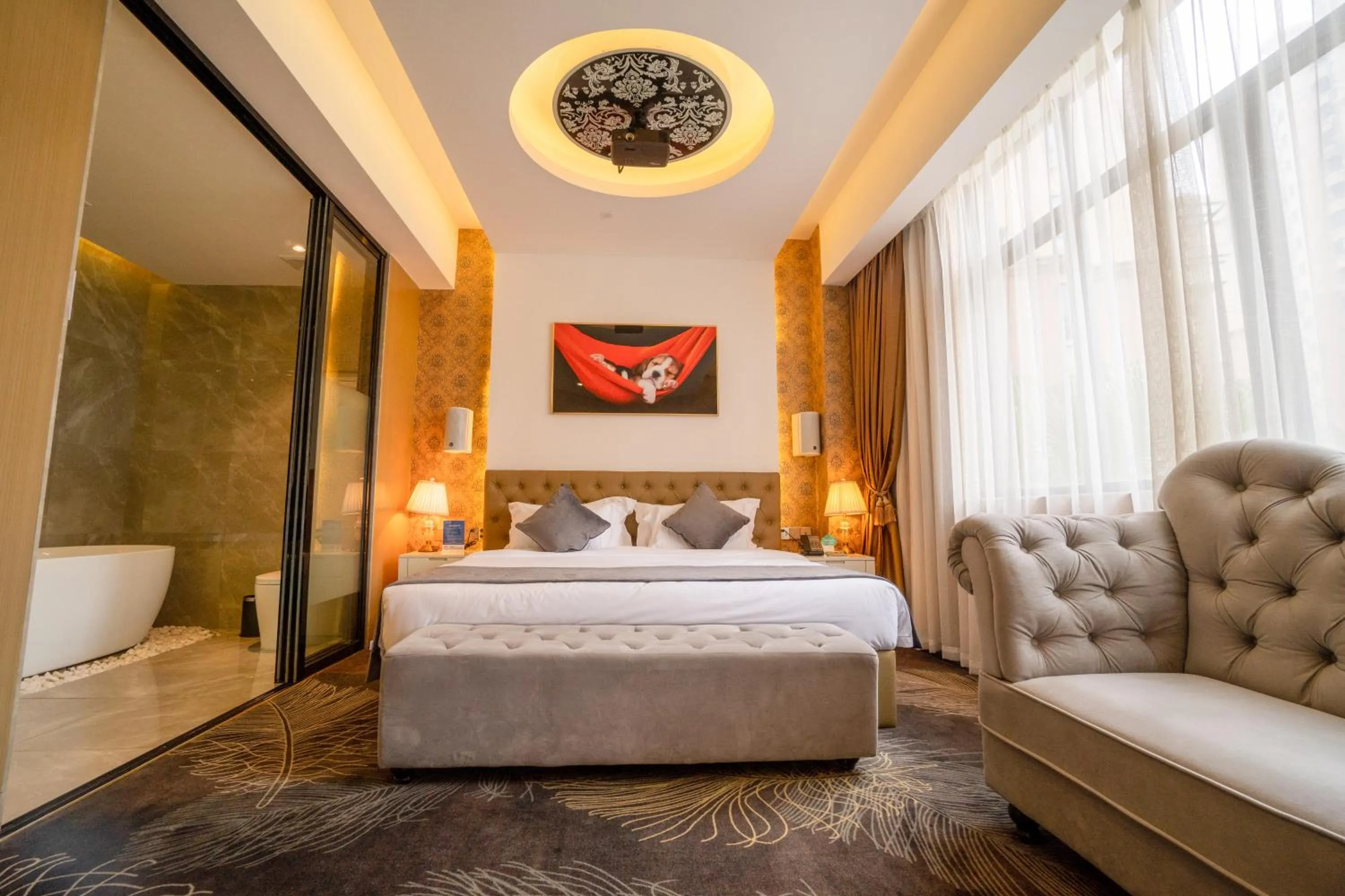 Taishan He Style Hotel