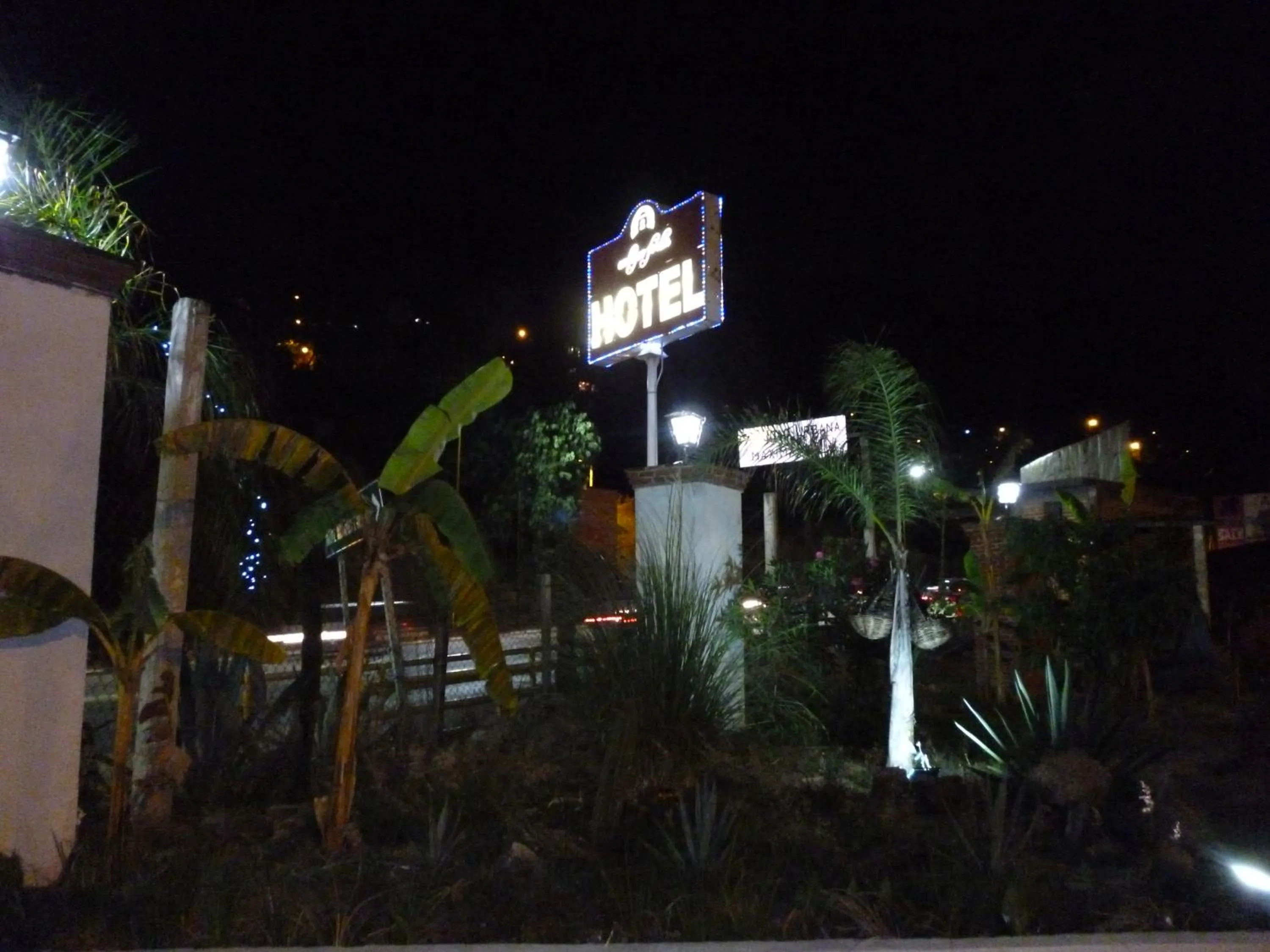 Facade/entrance in Hotel Antiguo Fortin
