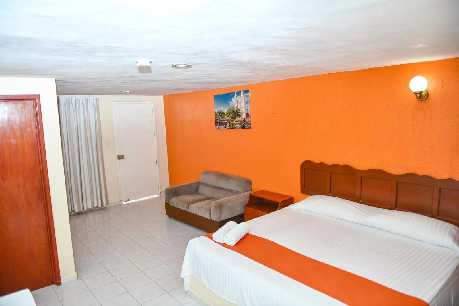 Photo of the whole room, Bed in Hotel Uxulkah