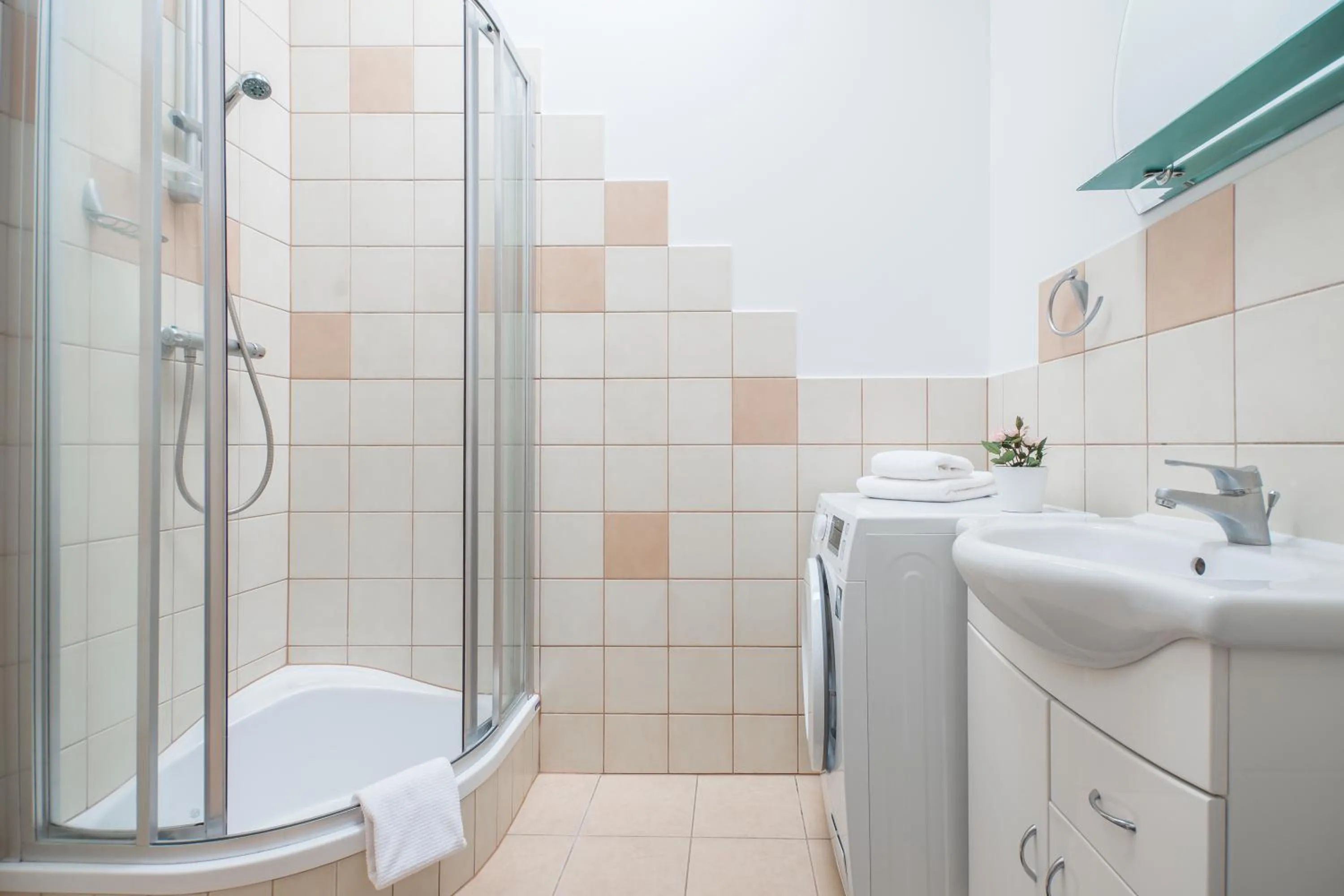 Shower in Riviera Residence Apartments