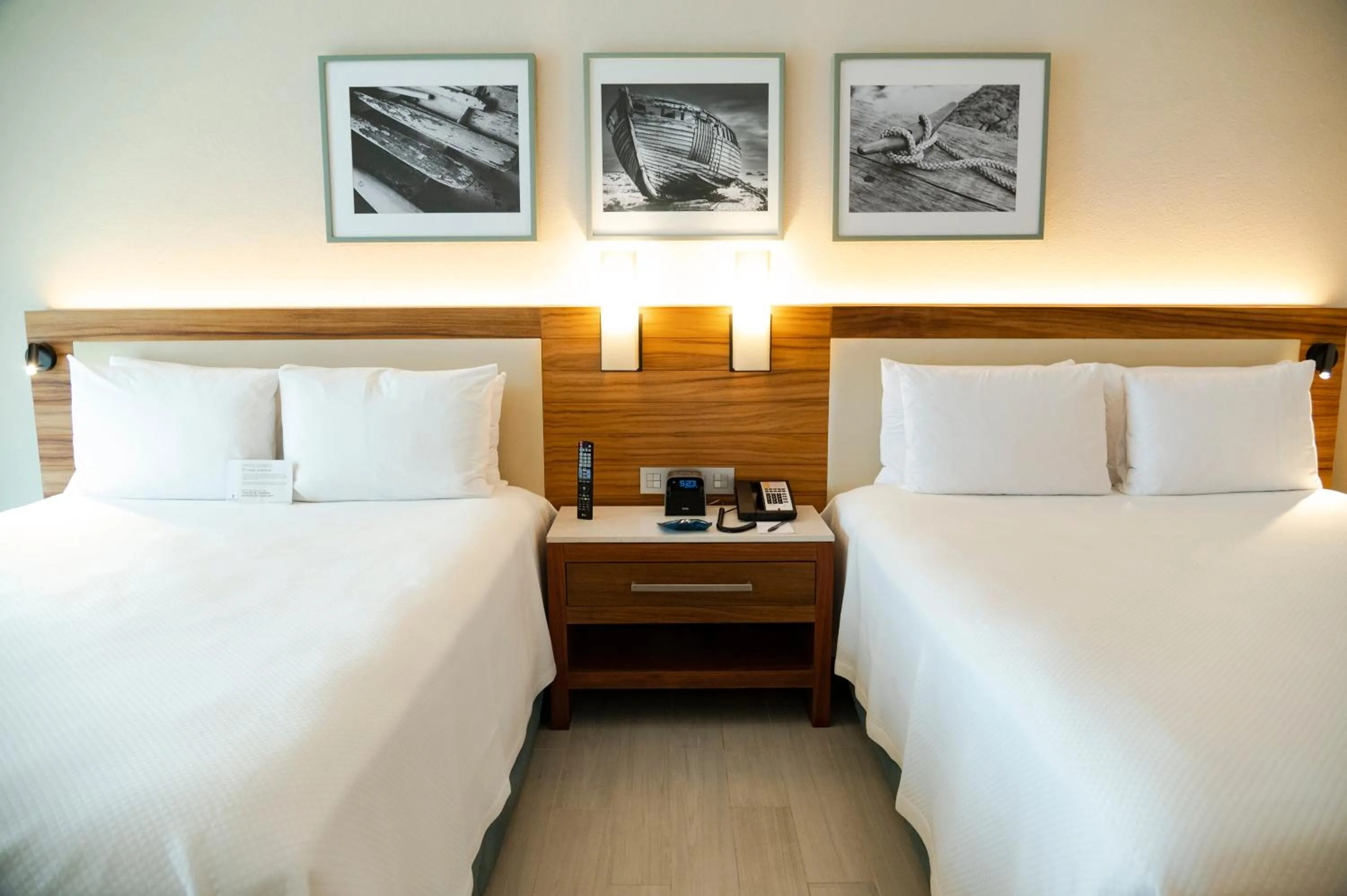 Bed in Emporio Cancun - Buy All Inclusive Option