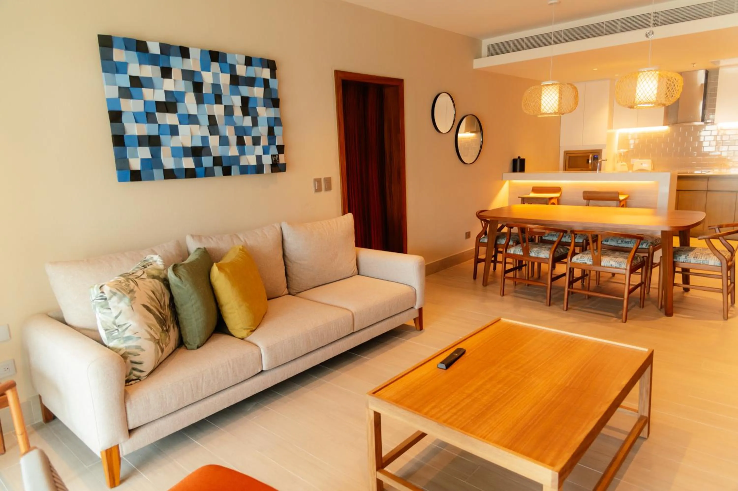 Living room in Emporio Cancun - Buy All Inclusive Option