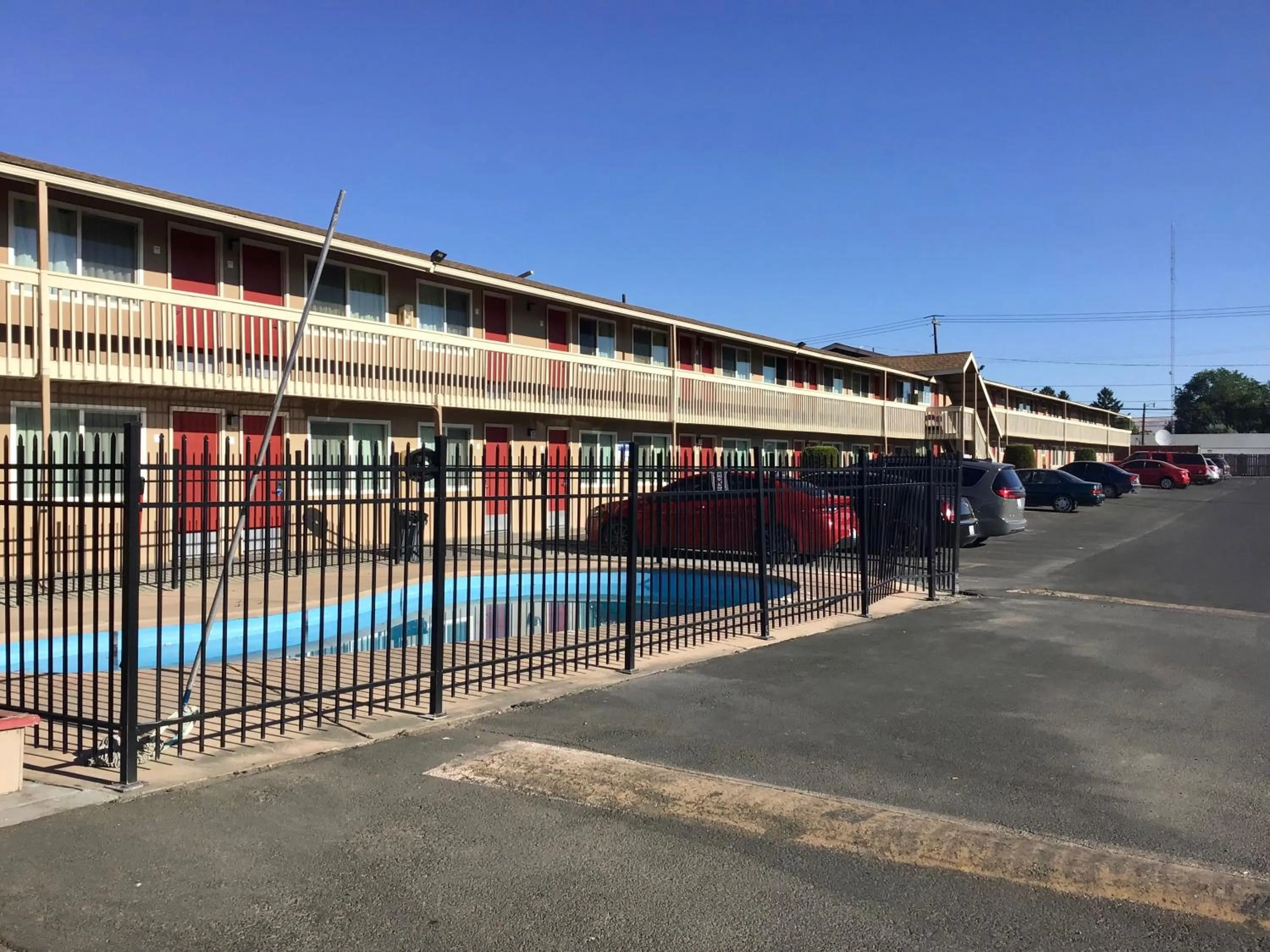 Property Building in Travelodge by Wyndham Sunnyside