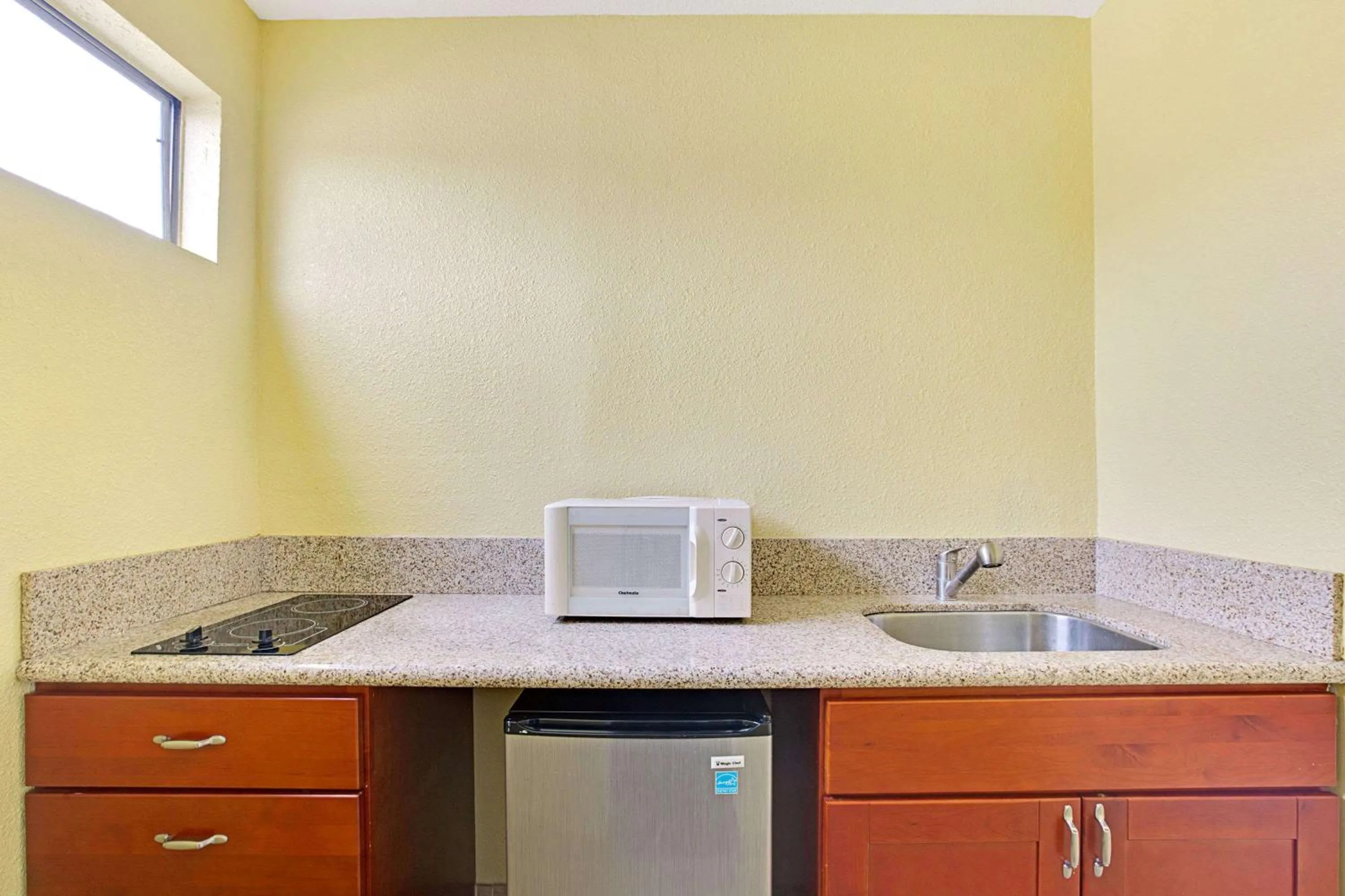 Other, Kitchen/Kitchenette in Vivo Flex Living Torrance