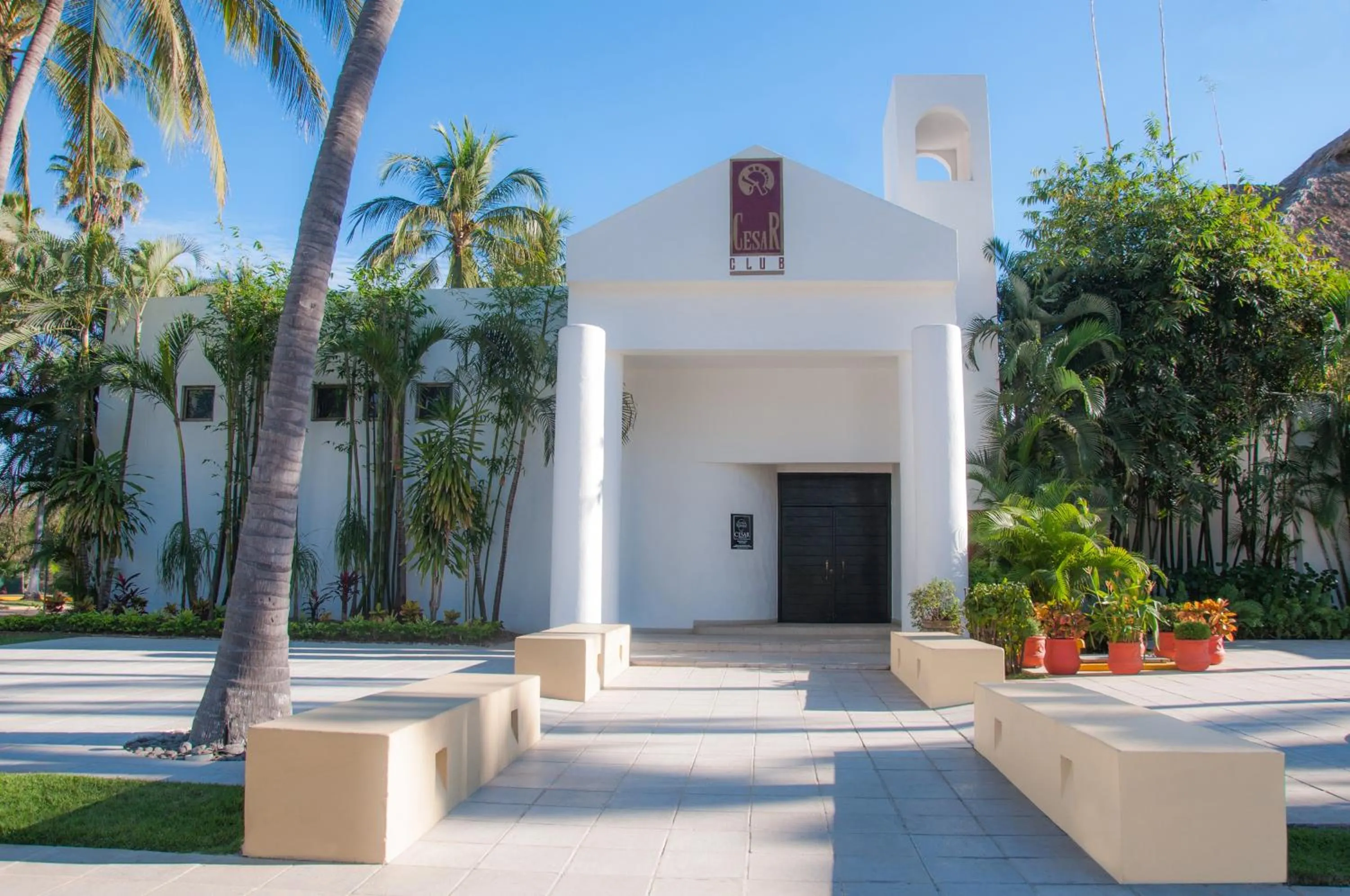 Nightclub / DJ in Marival Emotions Resort & Suites Riviera Nayarit by Mercure