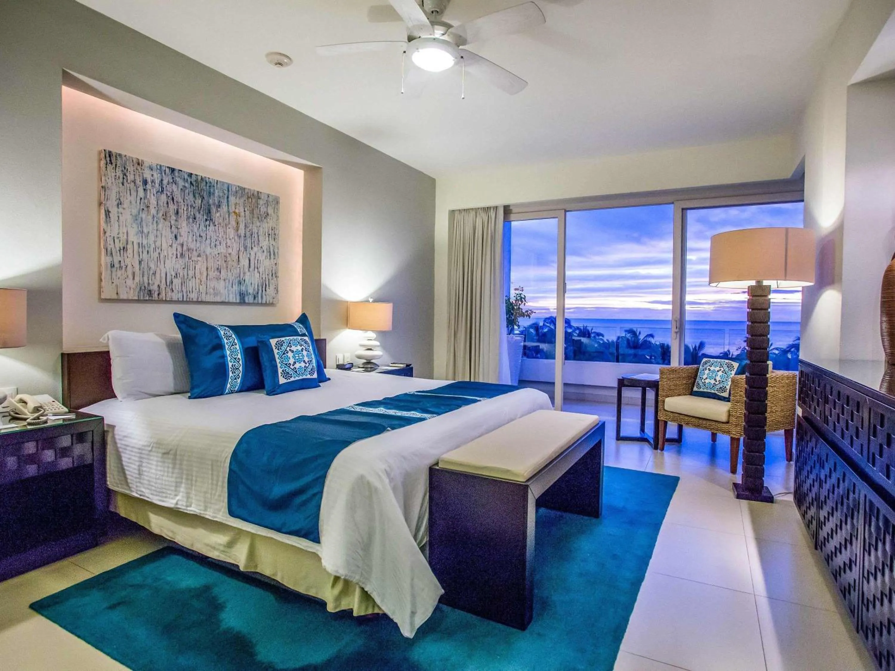 Bedroom, Bed in Marival Distinct All-Suites & World Spa - Handwritten Collection