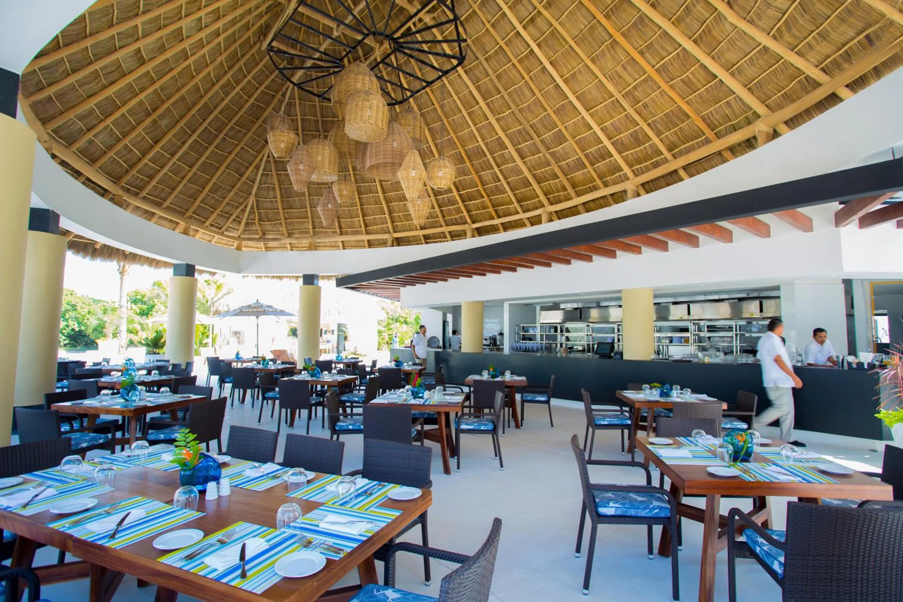 Restaurant/places to eat in Marival Distinct All-Suites & World Spa - Handwritten Collection