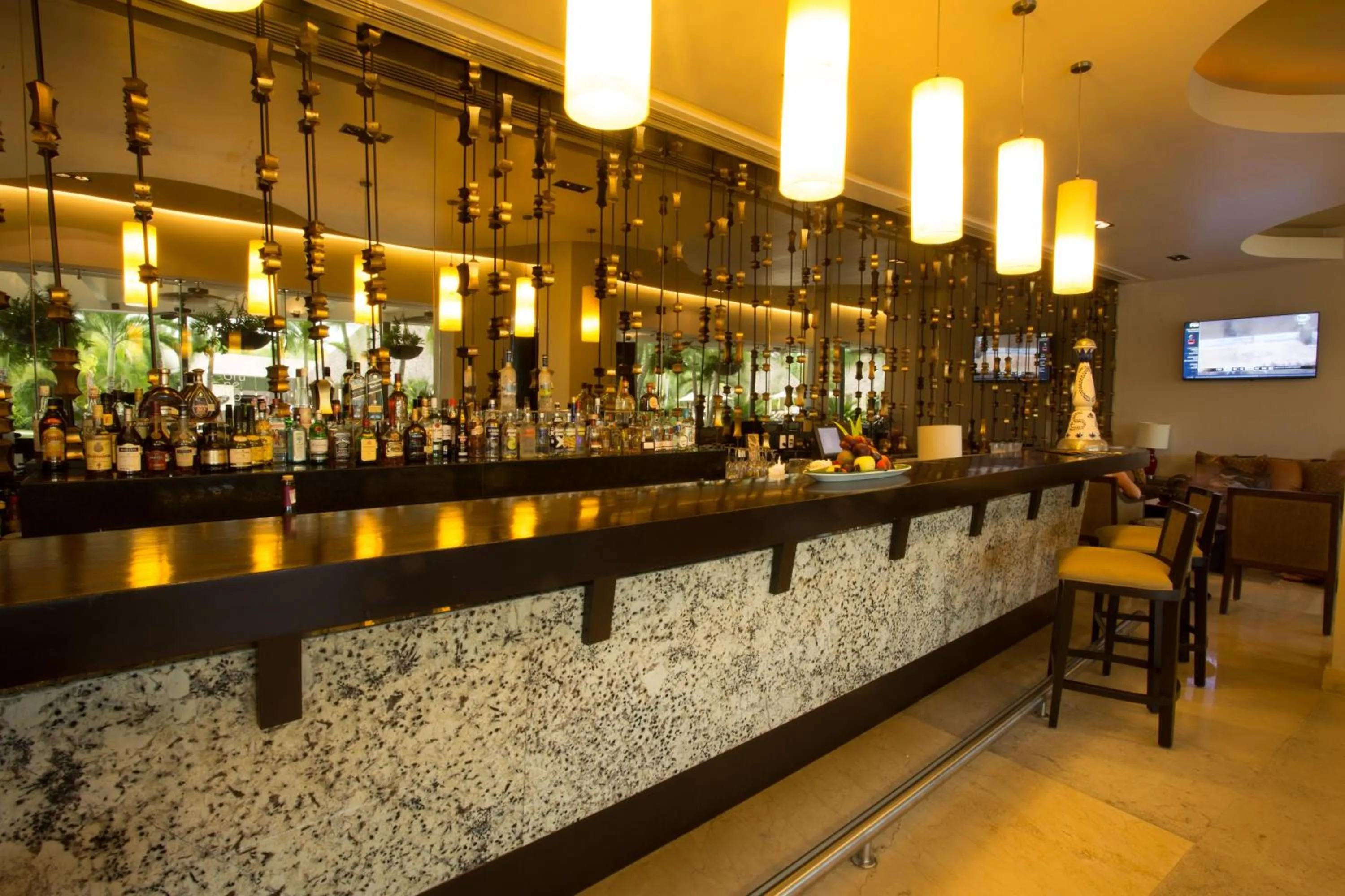 Lounge or bar in Marival Distinct All-Suites & World Spa - Handwritten Collection