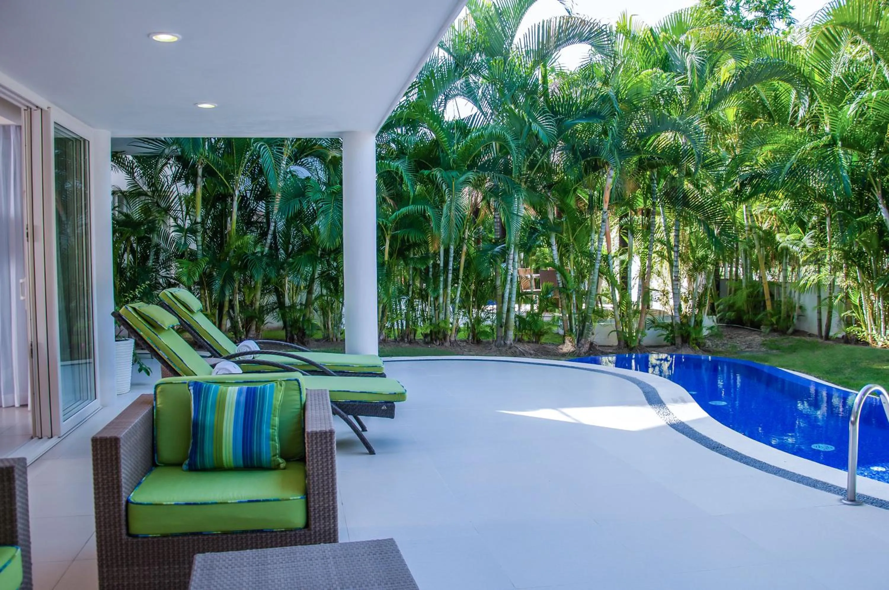 Patio in Marival Distinct All-Suites & World Spa - Handwritten Collection