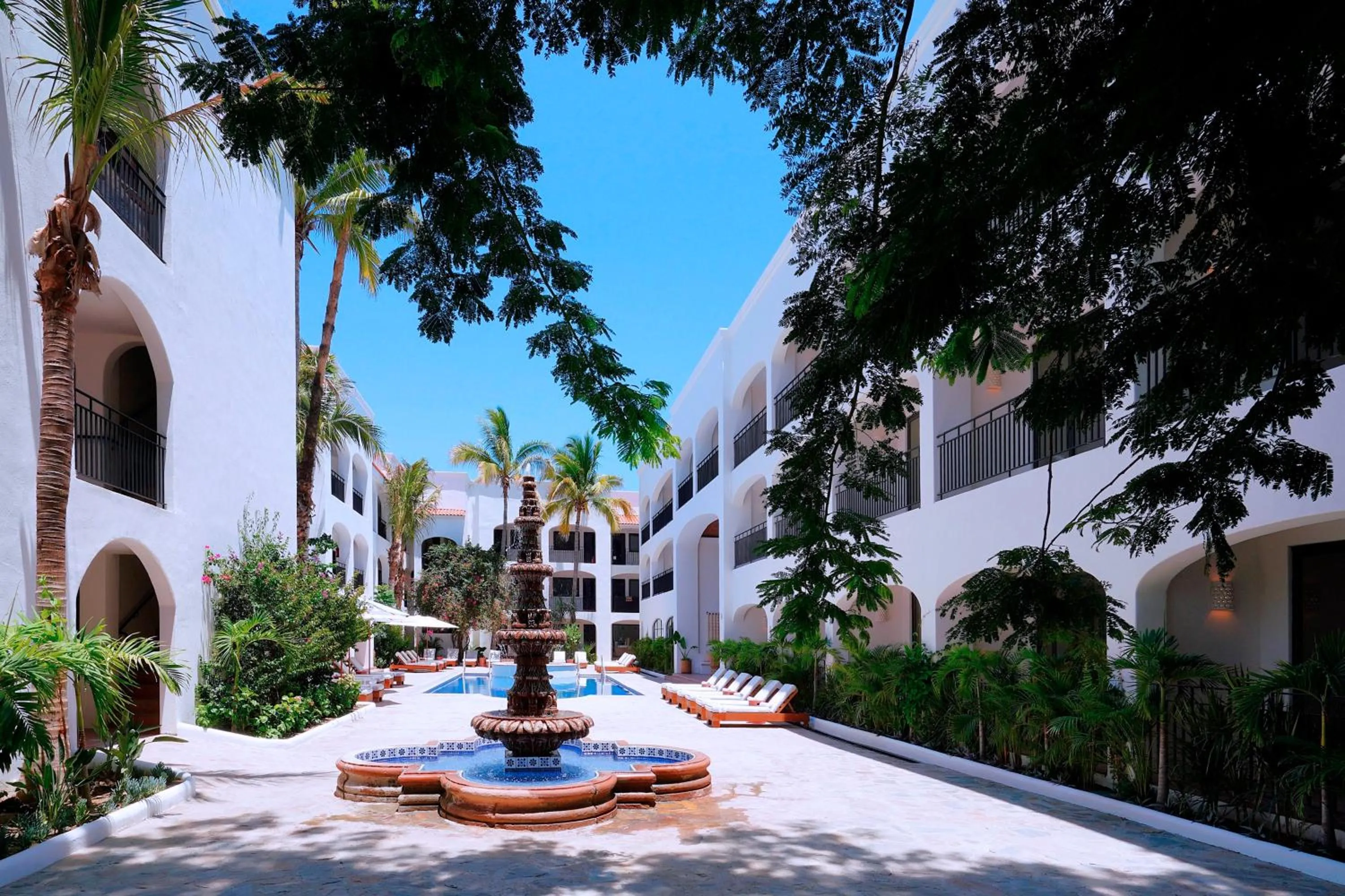 Inner courtyard view in Tropicana Los Cabos, Tapestry Collection by Hilton