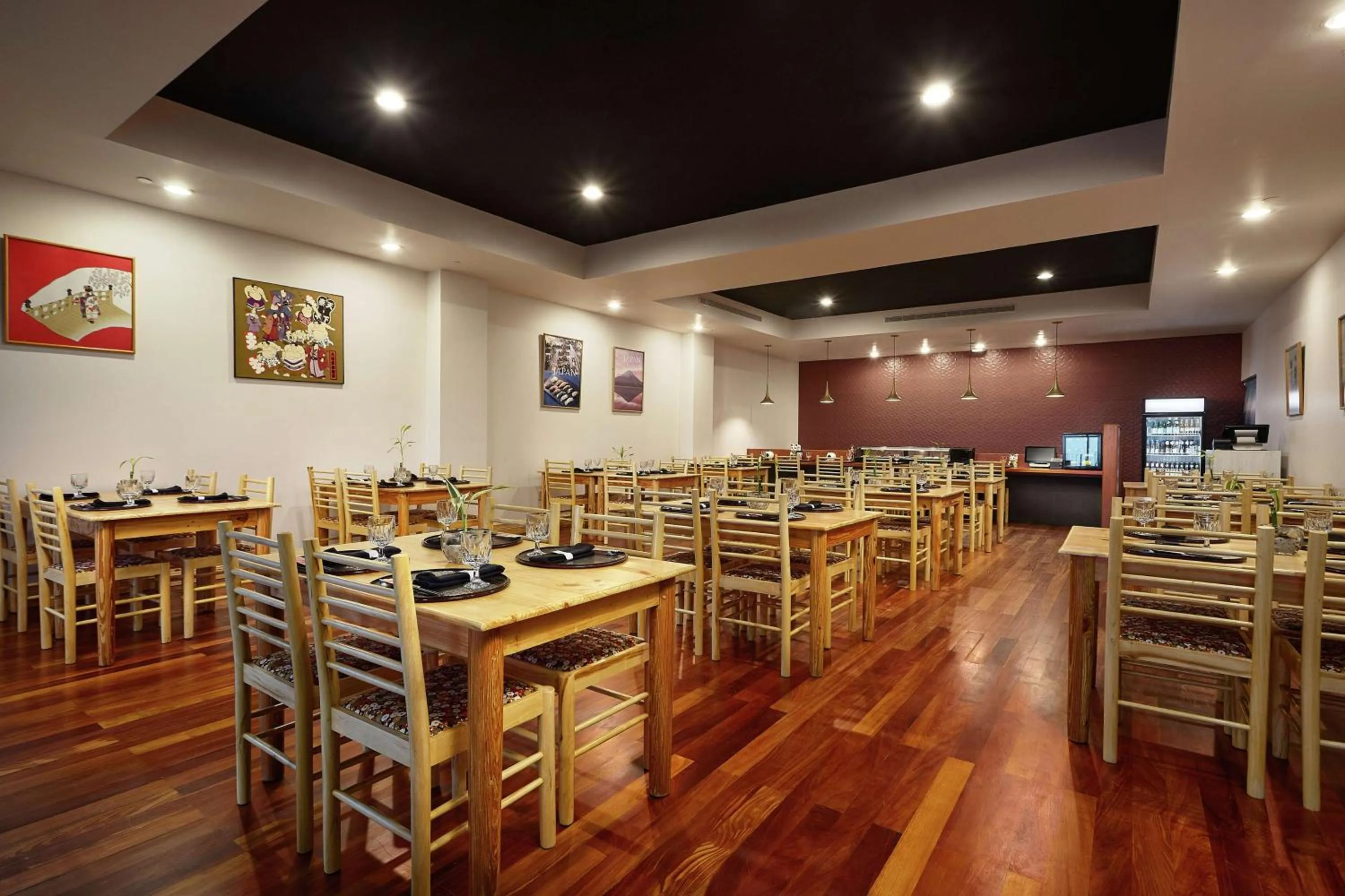 Restaurant/places to eat in DoubleTree by Hilton Managua