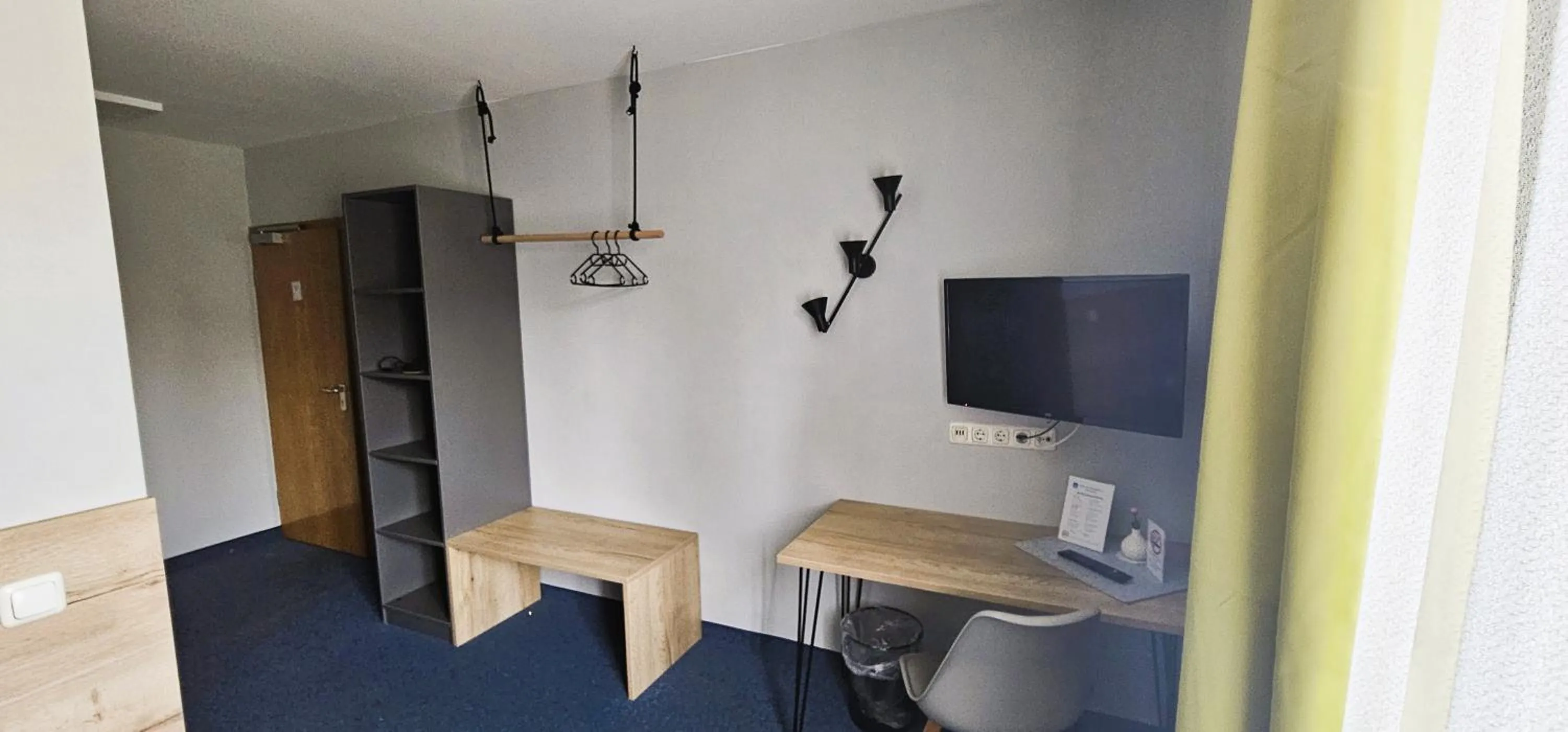 Photo of the whole room in ARRIVEL Pension Pliening - bisher Novitel