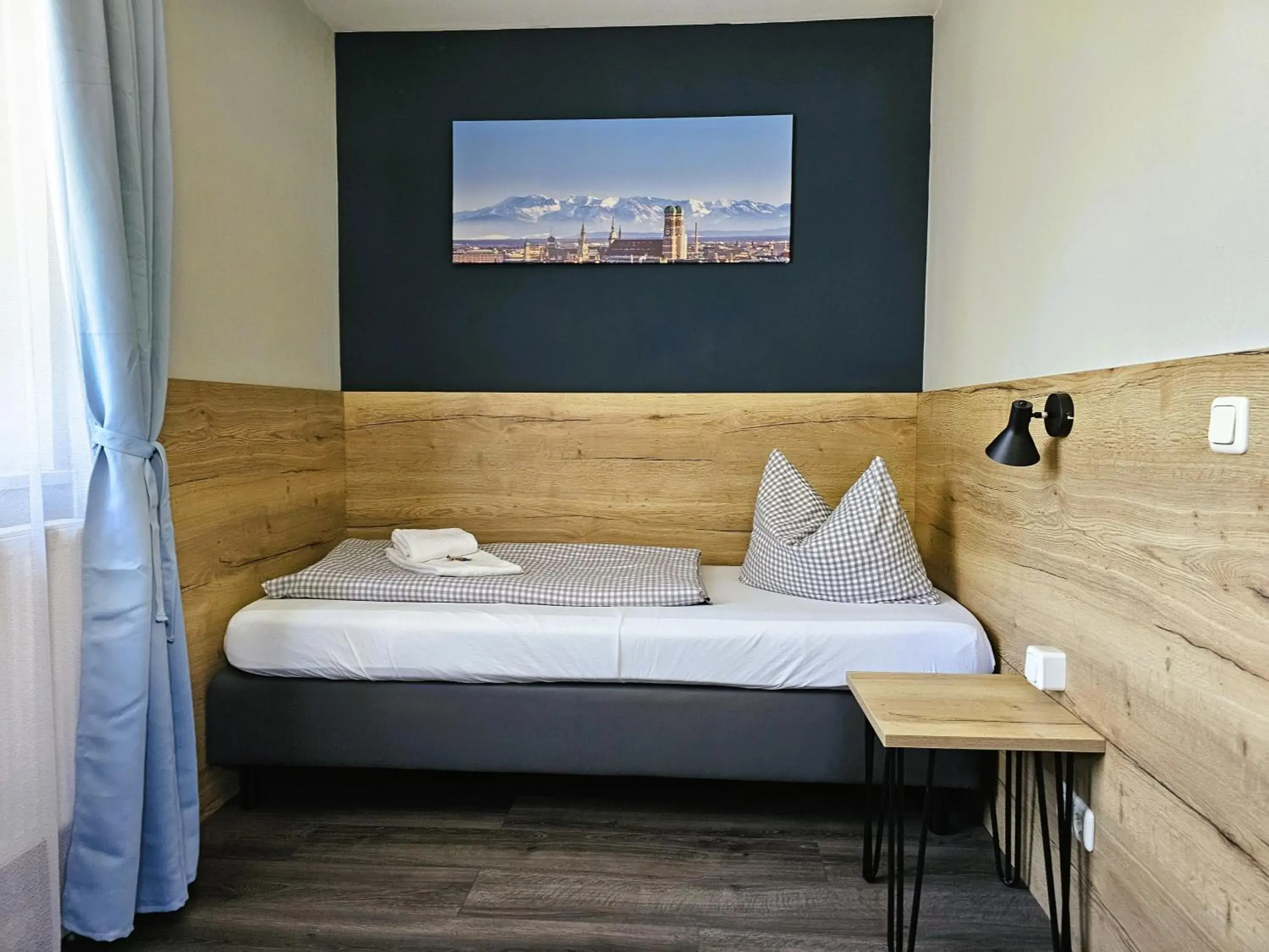 Standard Single Room - single occupancy in ARRIVEL Pension Pliening - bisher Novitel Standard Single Room - single occupancy in ARRIVEL Pension Pliening - bisher Novitel