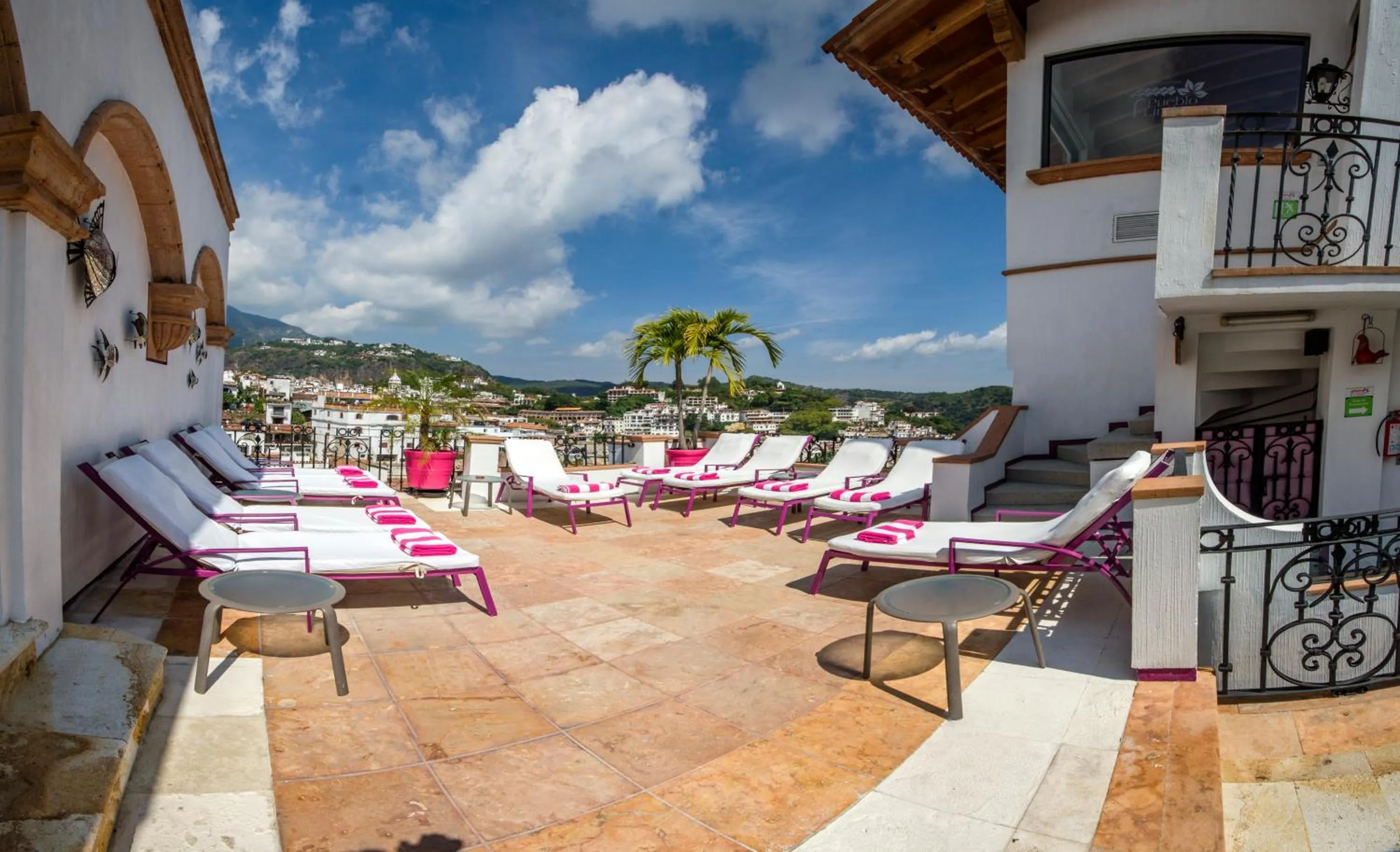 Swimming pool in Boutique Pueblo Lindo