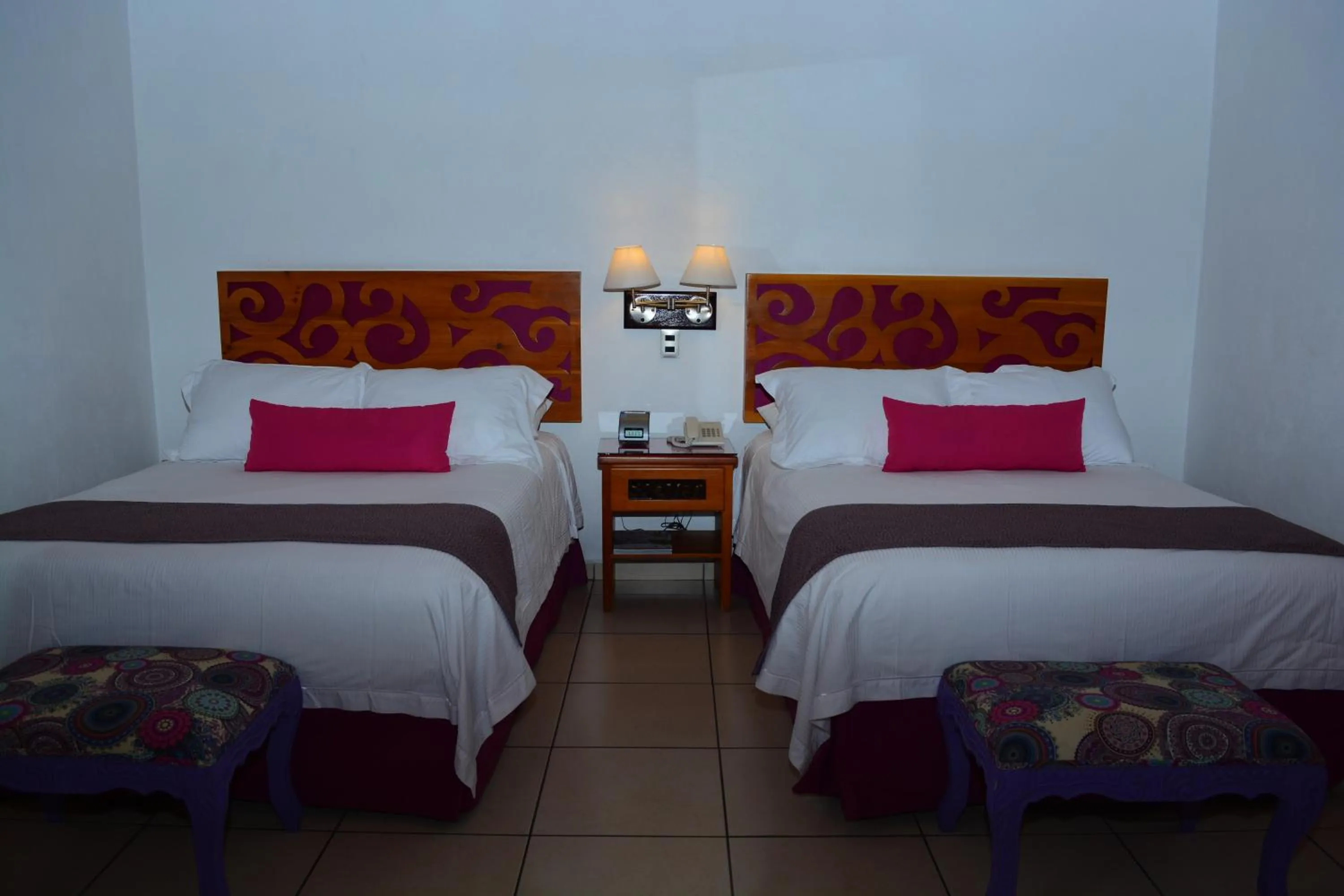 Photo of the whole room, Bed in Boutique Pueblo Lindo