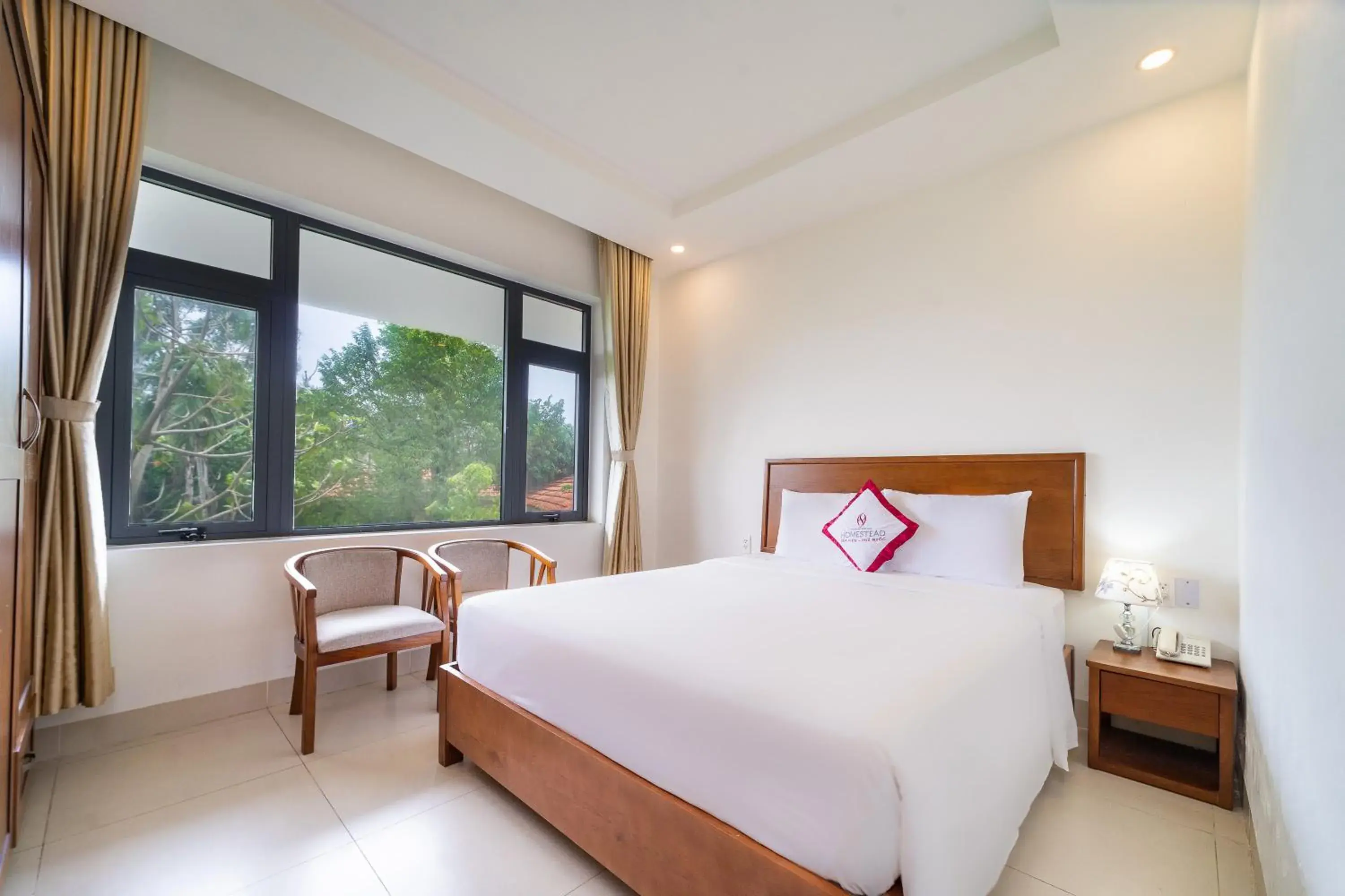 Standard King Room in Homestead Seaview Phu Quoc Hotel Standard King Room in Homestead Seaview Phu Quoc Hotel