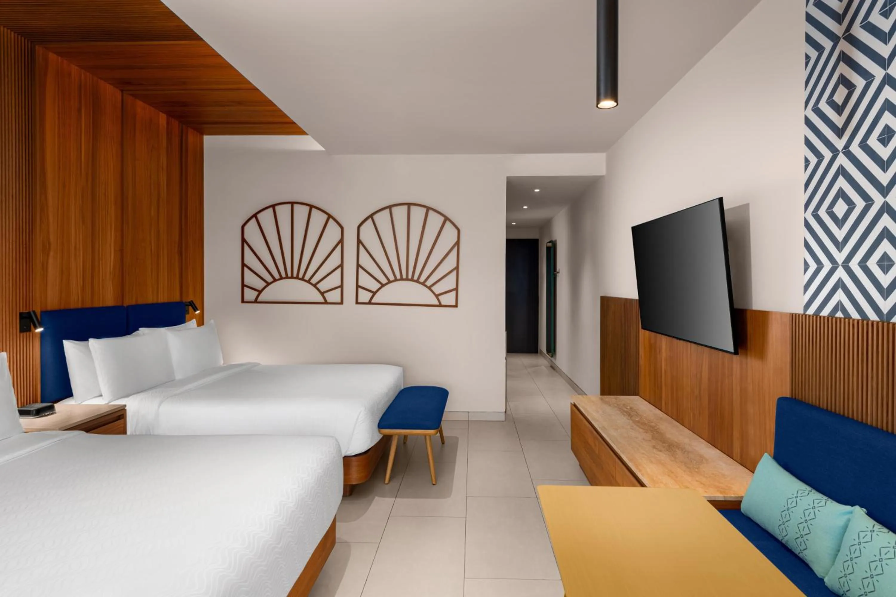 Bed in Hilton Cancun Mar Caribe All-Inclusive Resort