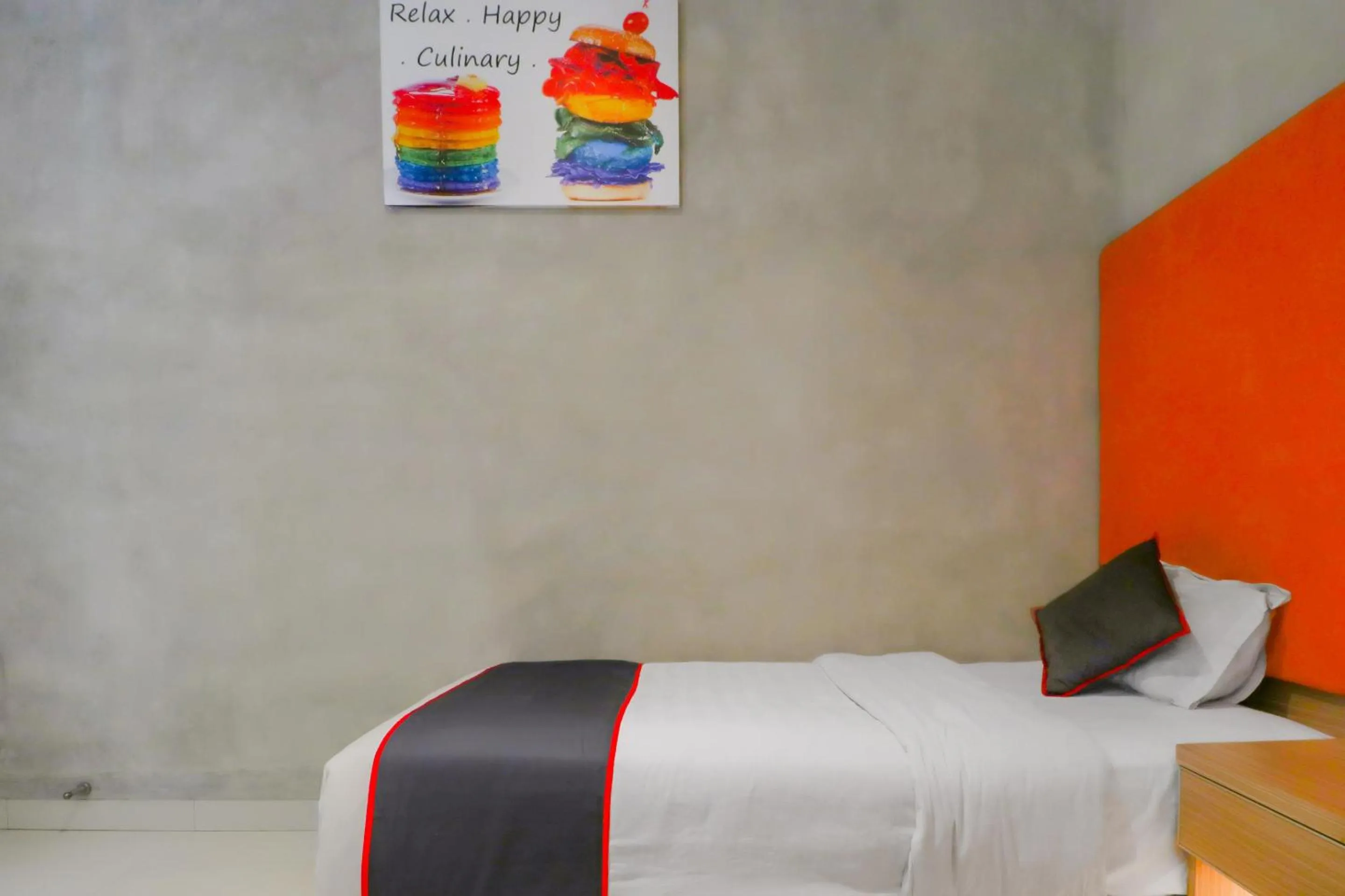 Economy Twin Room in Super OYO Collection O 31 The Batik Bed And Coffee Bandung