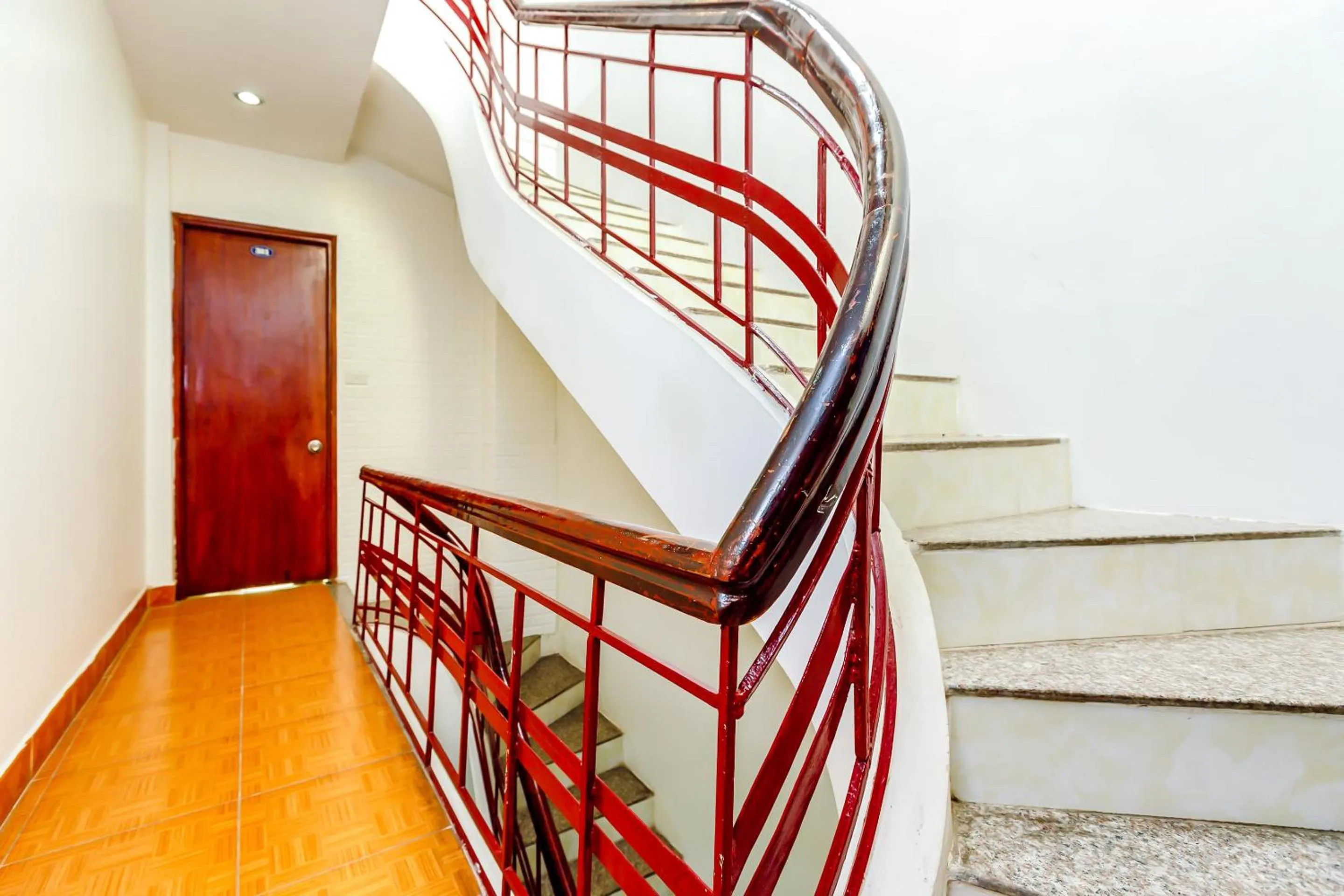 Lobby or reception in OYO 604 Queen Hotel spot-on