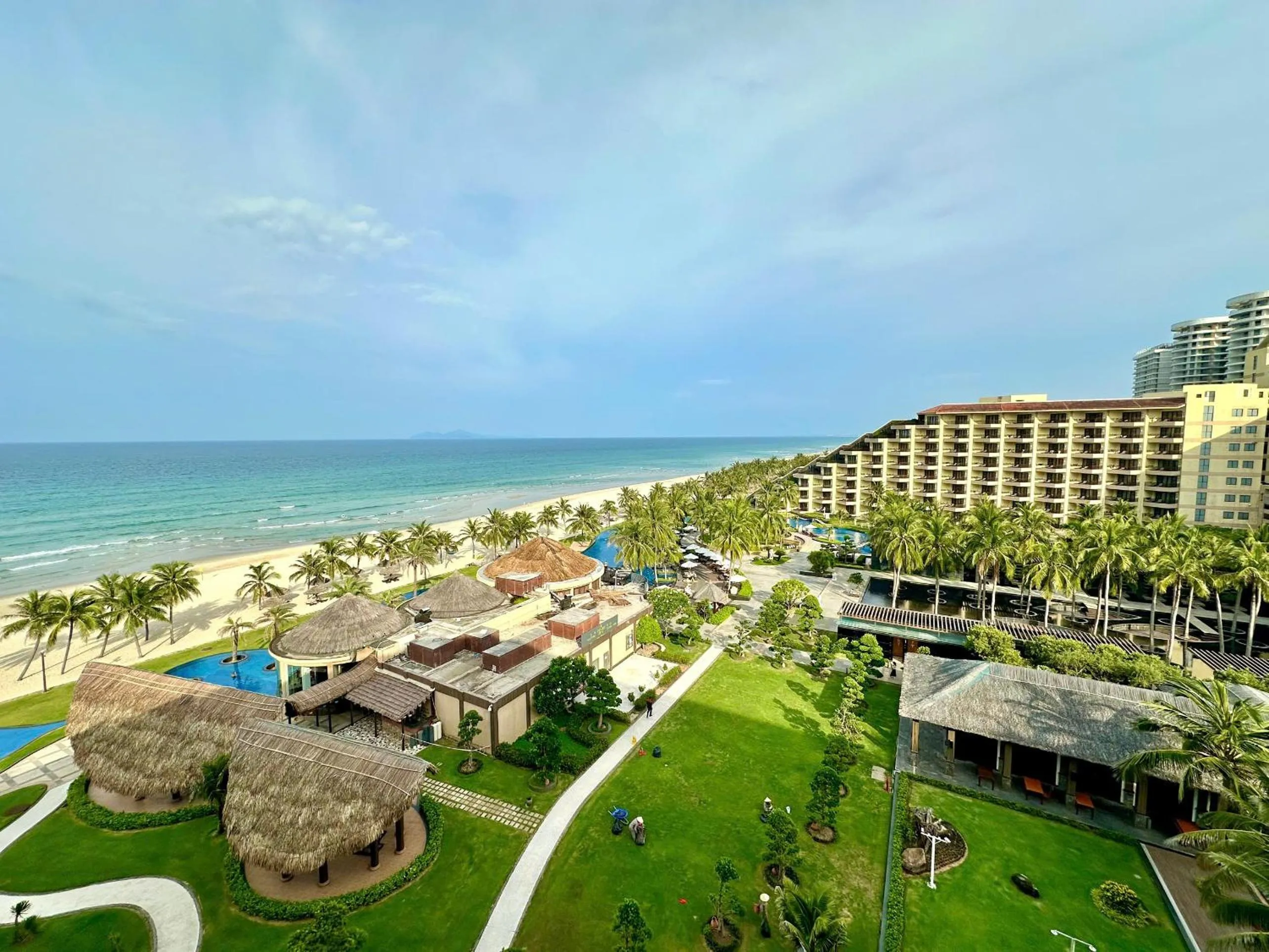 Day in Crowne Plaza Danang Hotel & Resort