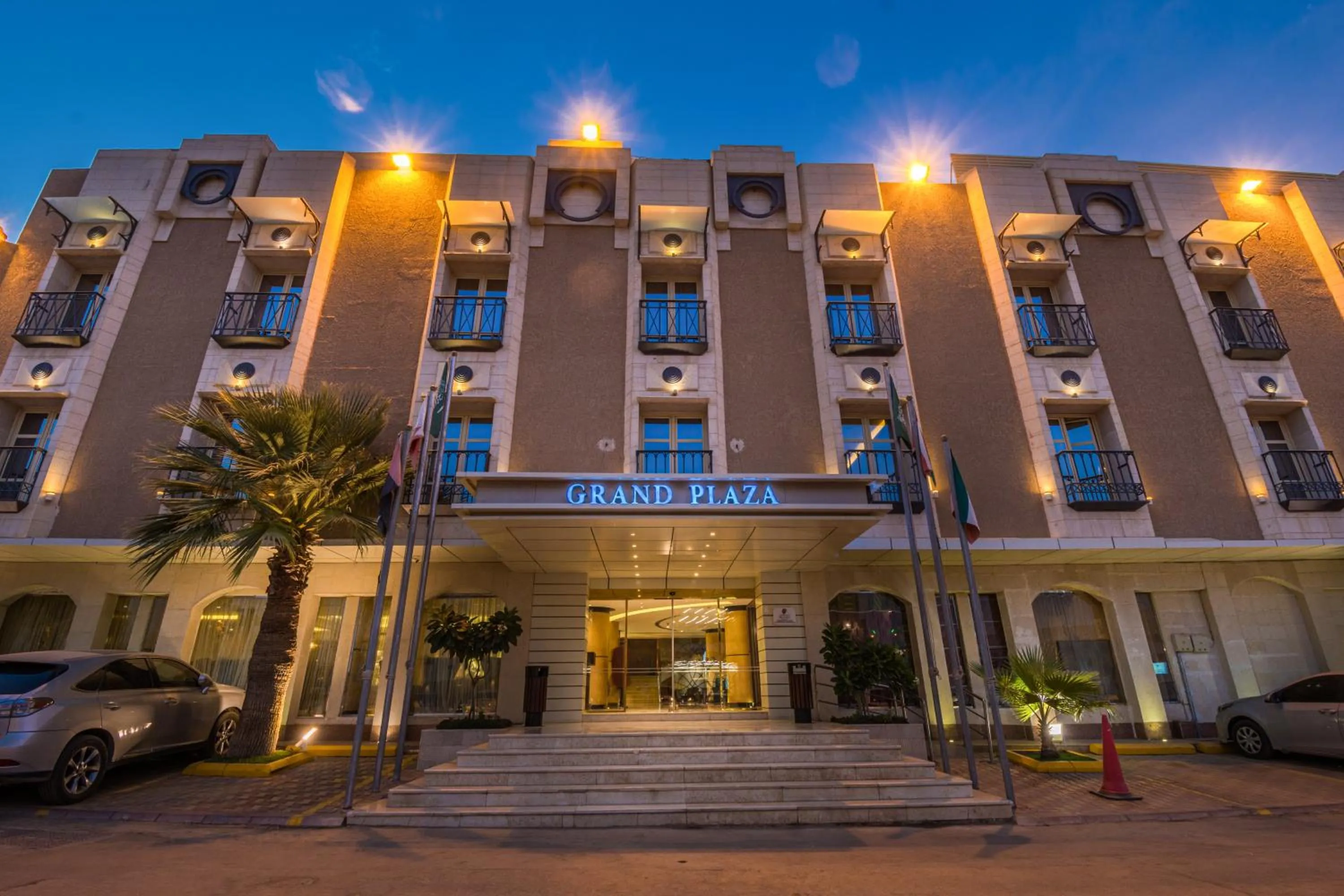 Property building in Grand Plaza Hotel - Takhasosi Riyadh