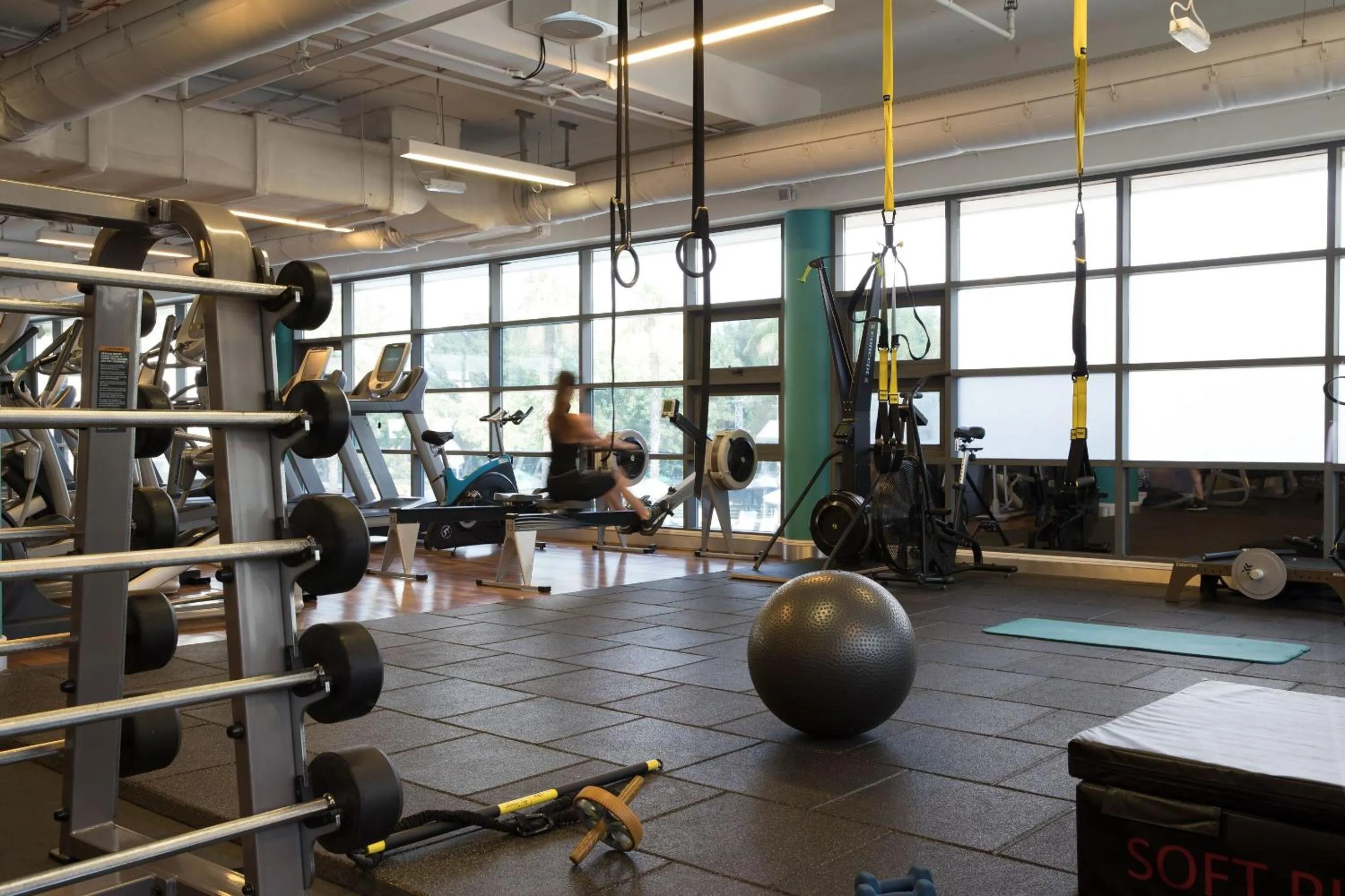 Fitness centre/facilities in Jumeirah Creekside Dubai