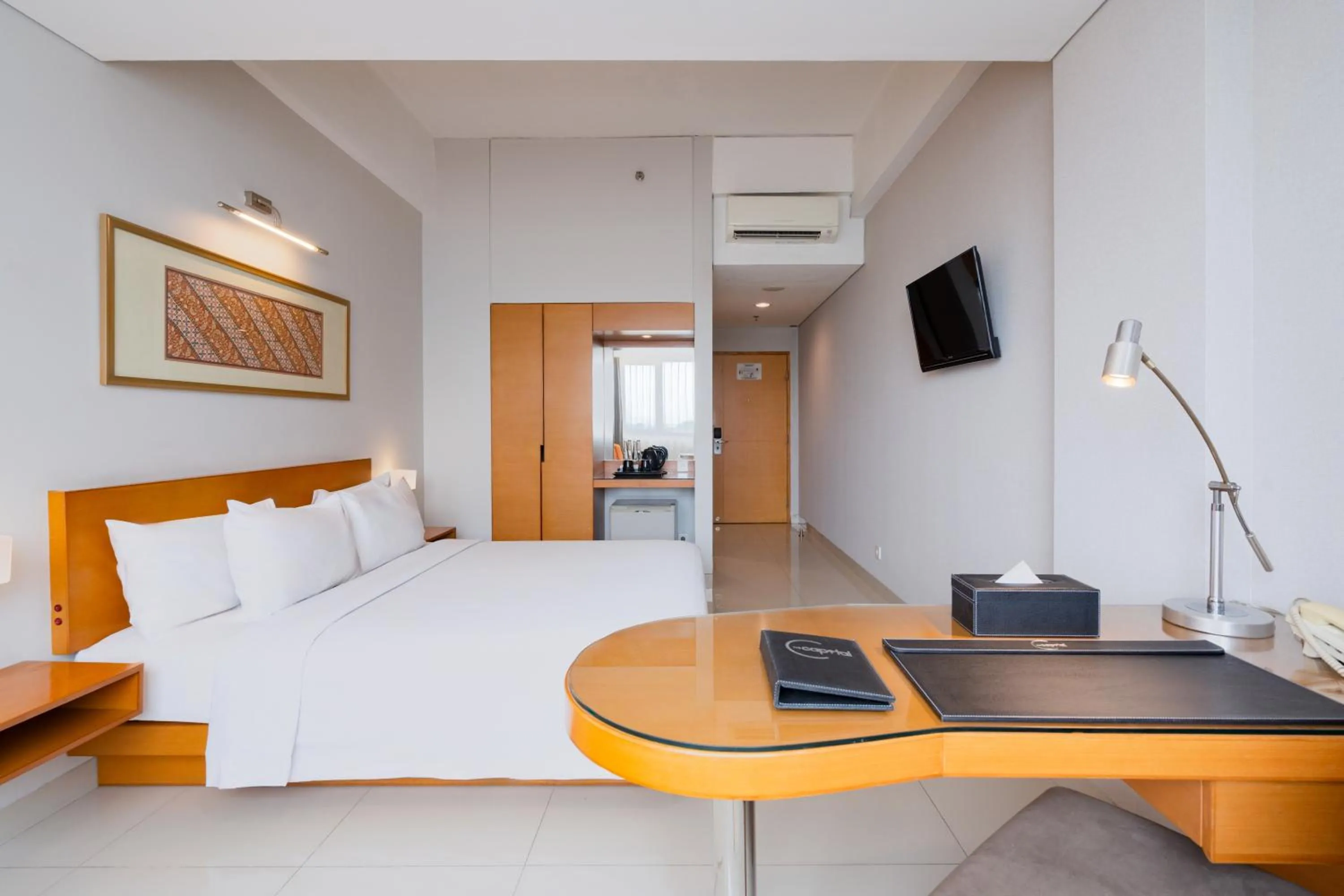 Bedroom, Bed in The Capital Hotel Surabaya