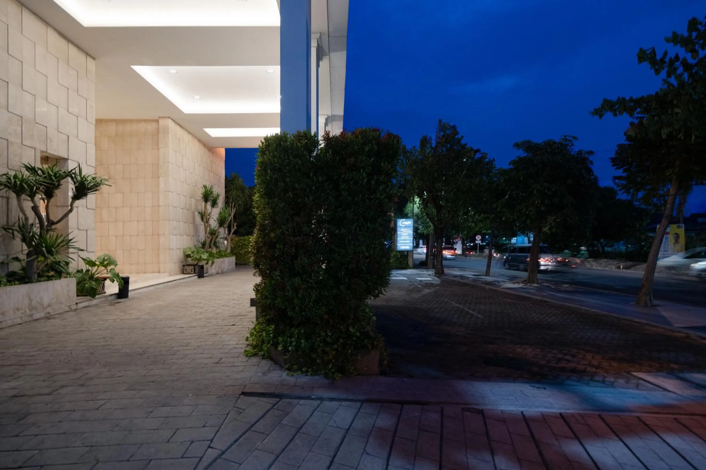 Property building in Hotel Santika Jemursari